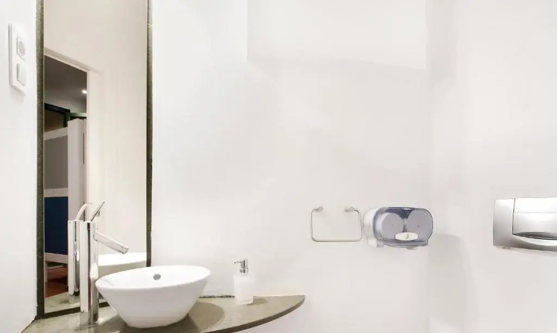 The Central House Barcelona Gracia - Hostel