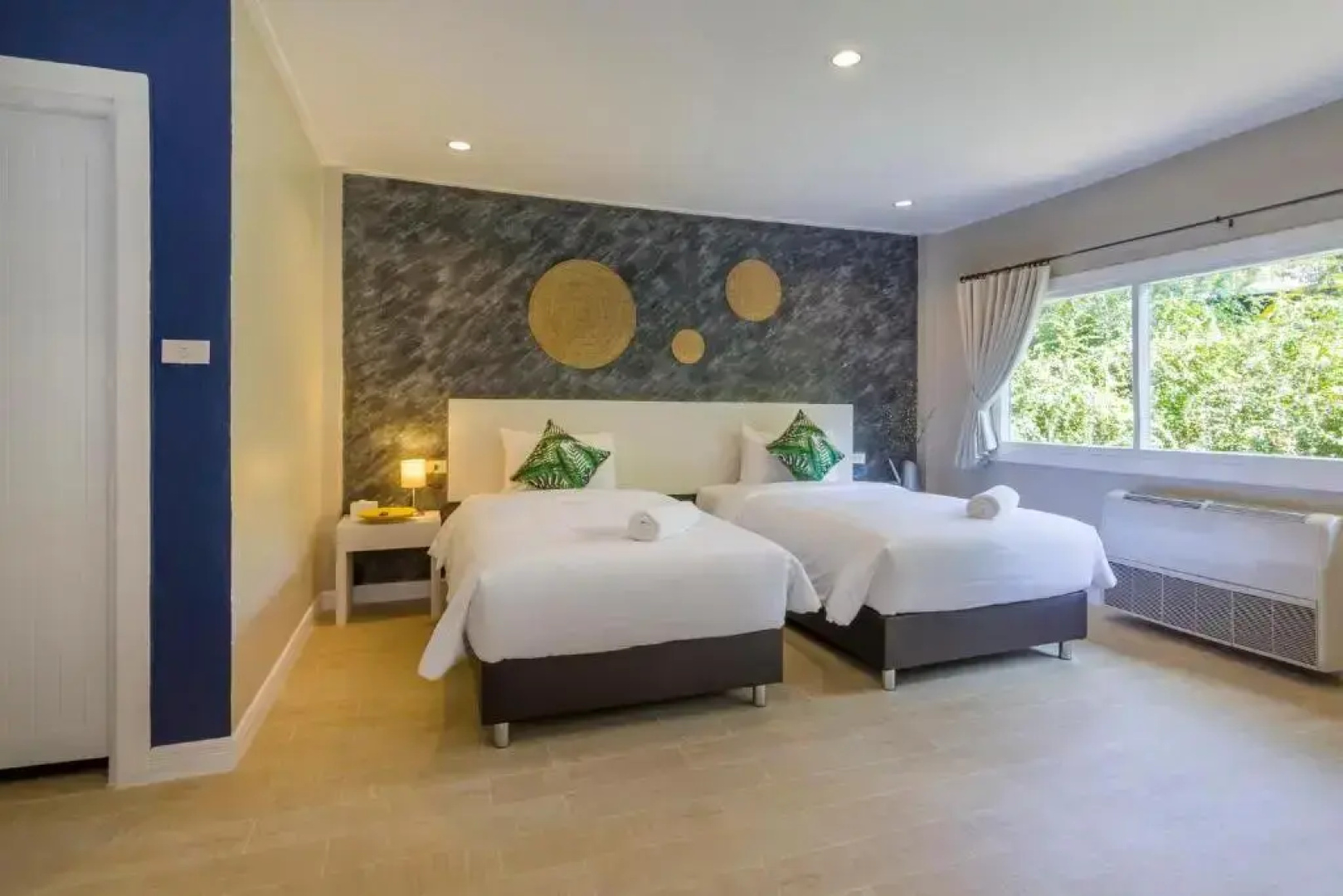 Let's Hyde Pattaya Resort & Villas