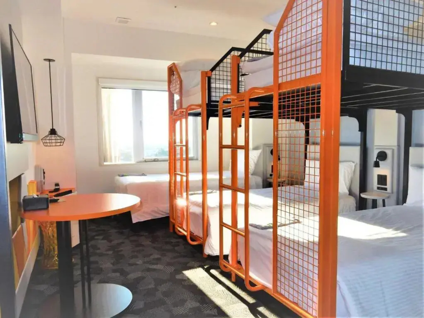 Ibis Styles Tokyo Bay