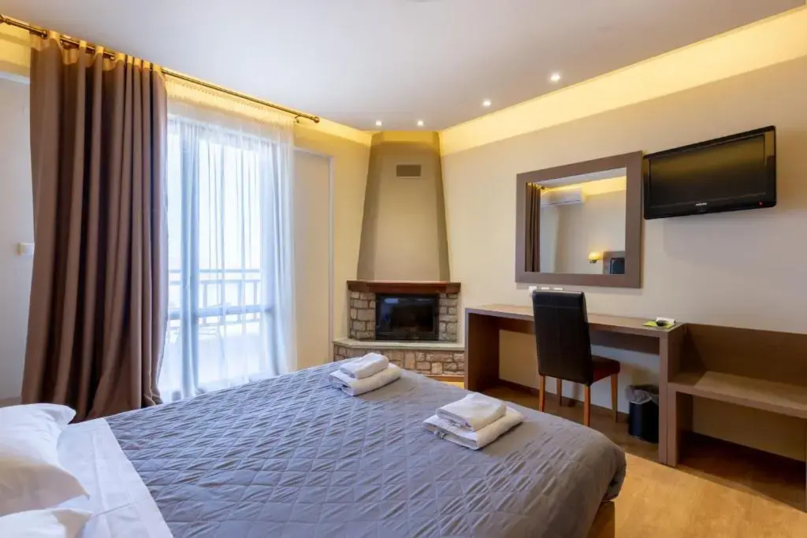 Курорт Nevros Hotel Resort & Spa