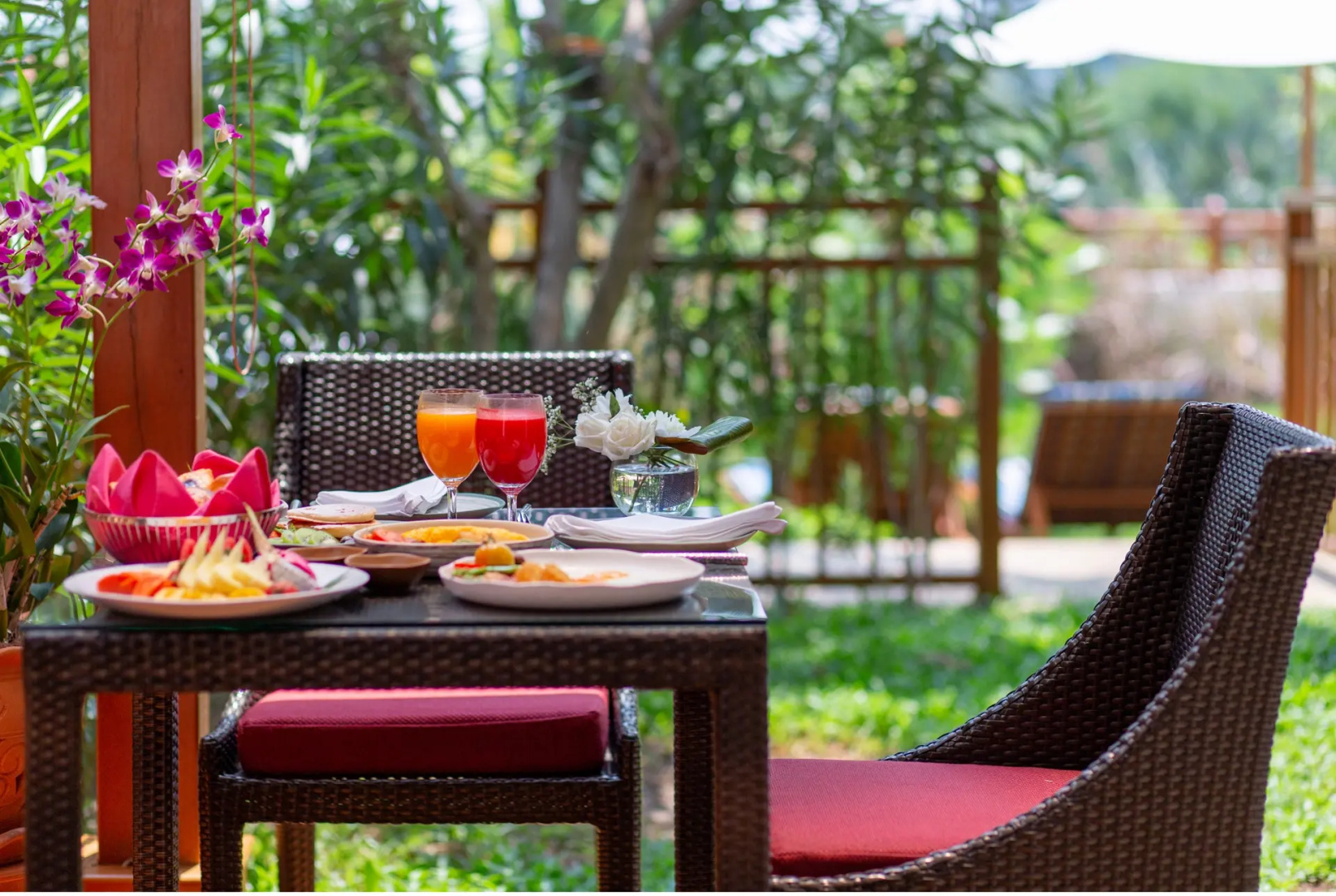 Hotel & Suites Shangri-La