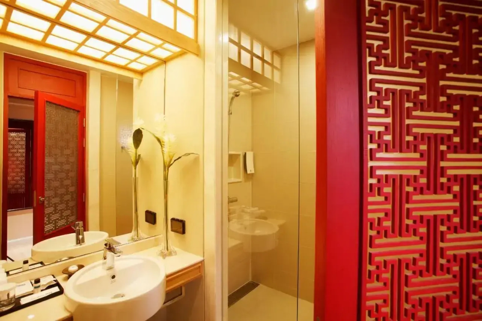 Отель The Quarter Hualamphong by UHG
