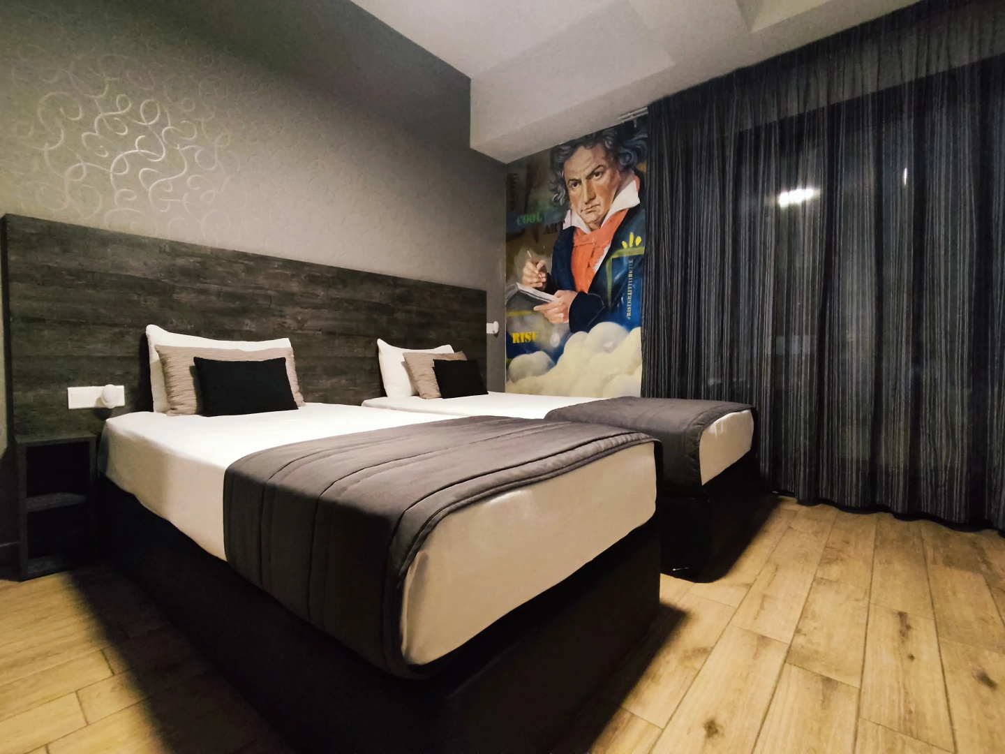 Rise Urban Art Hotel