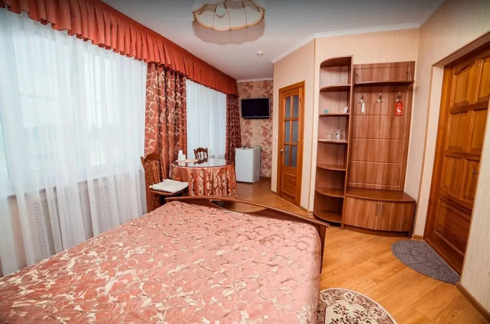 Uyut Motel