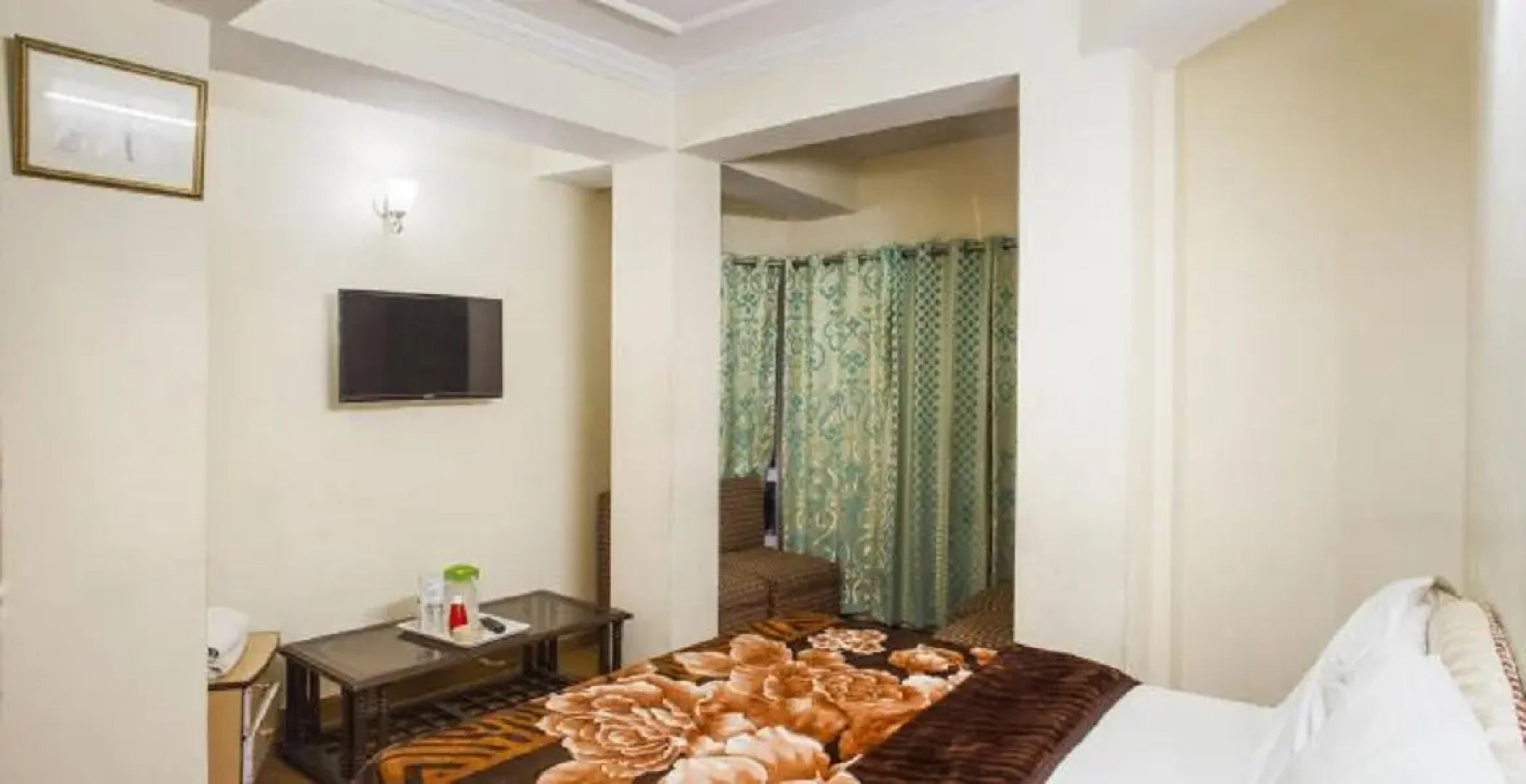 Hotel Himani Premium