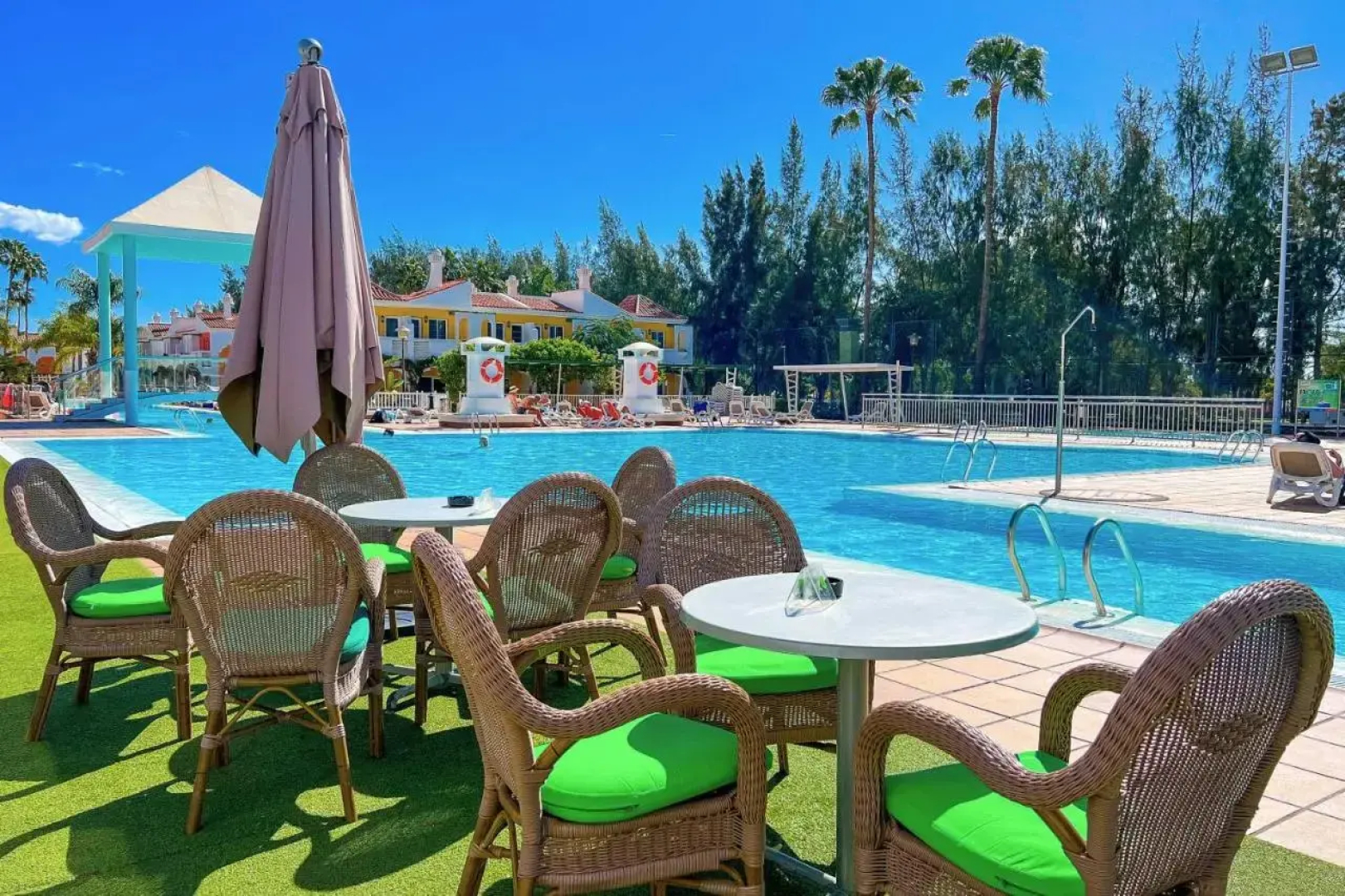 Bungalows Cordial Green Golf