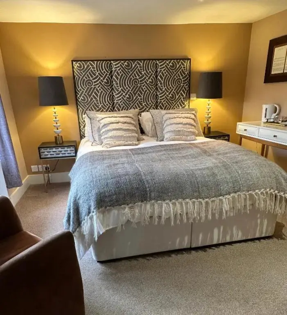 The Red Lion Pub & Kitchen