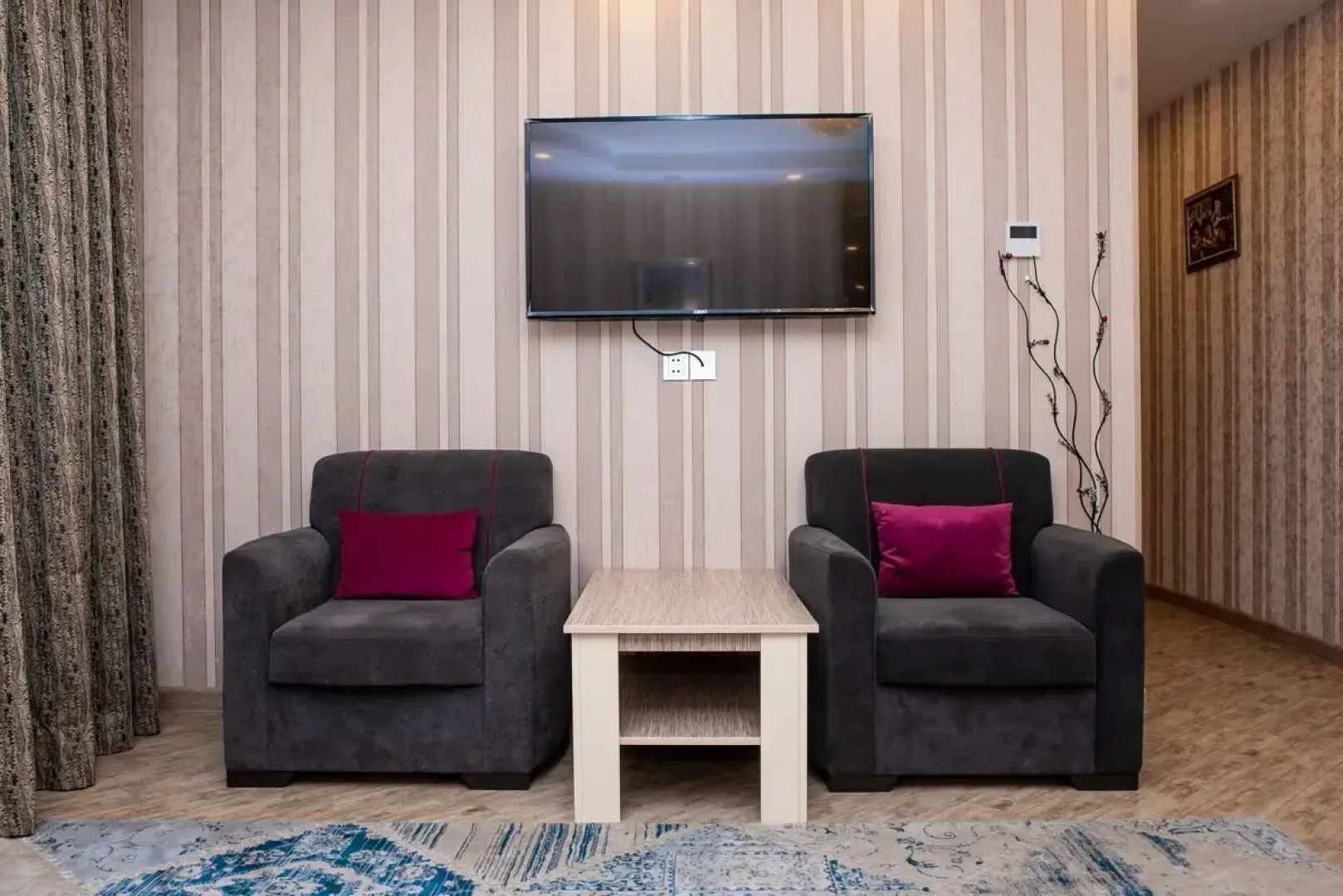 Отель Sebail Inn