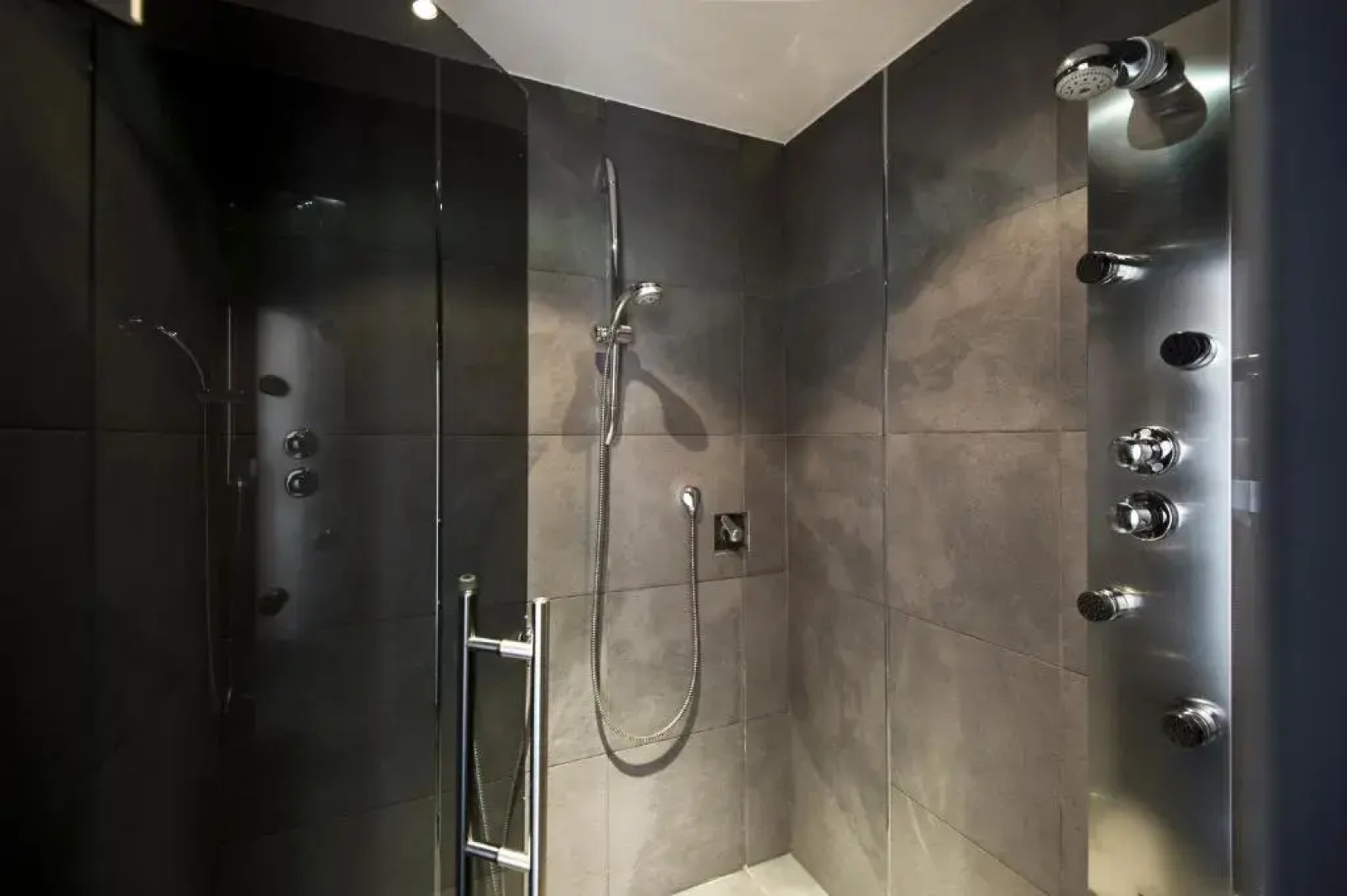 Alpstay — Chalet Hotel Hartmann