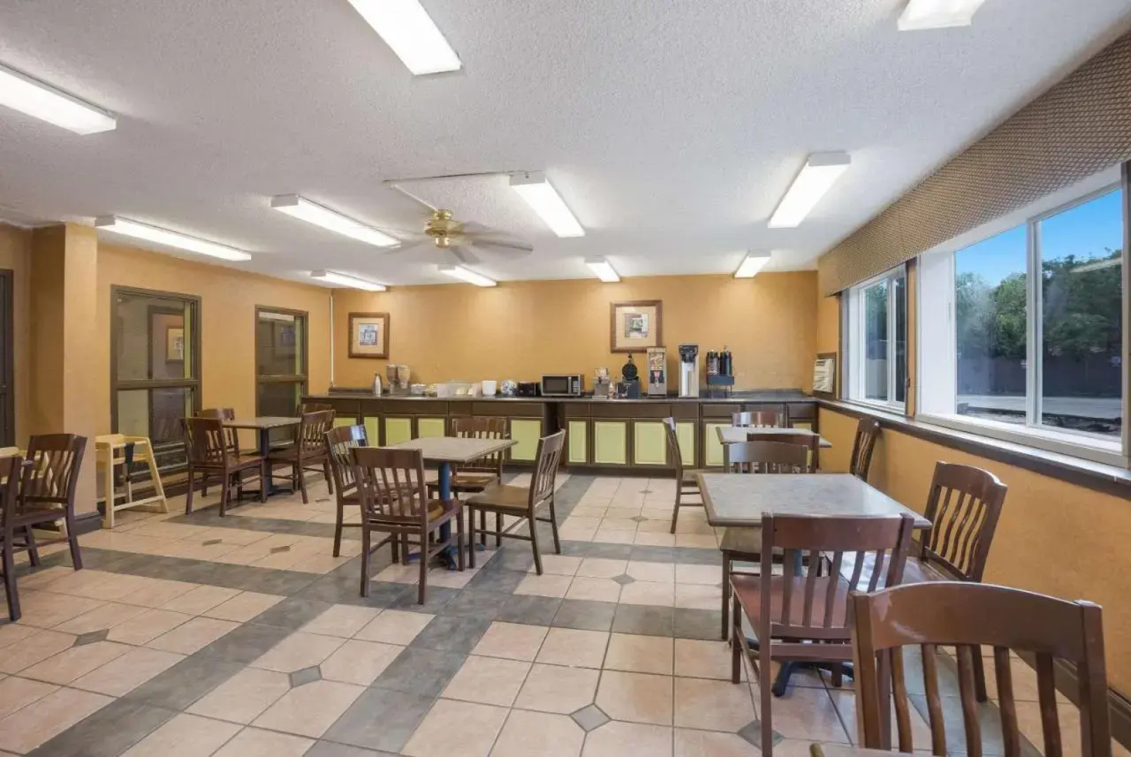 Rodeway Inn