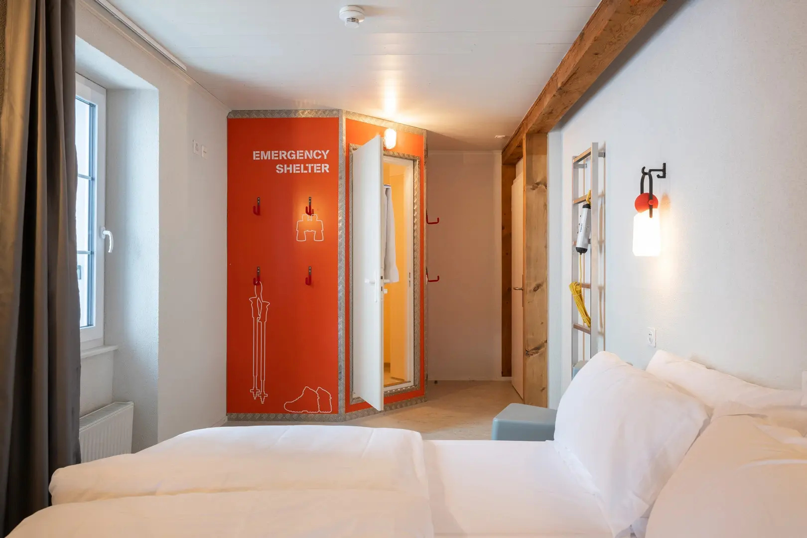 Peanut Mountain Lodge & Winstub