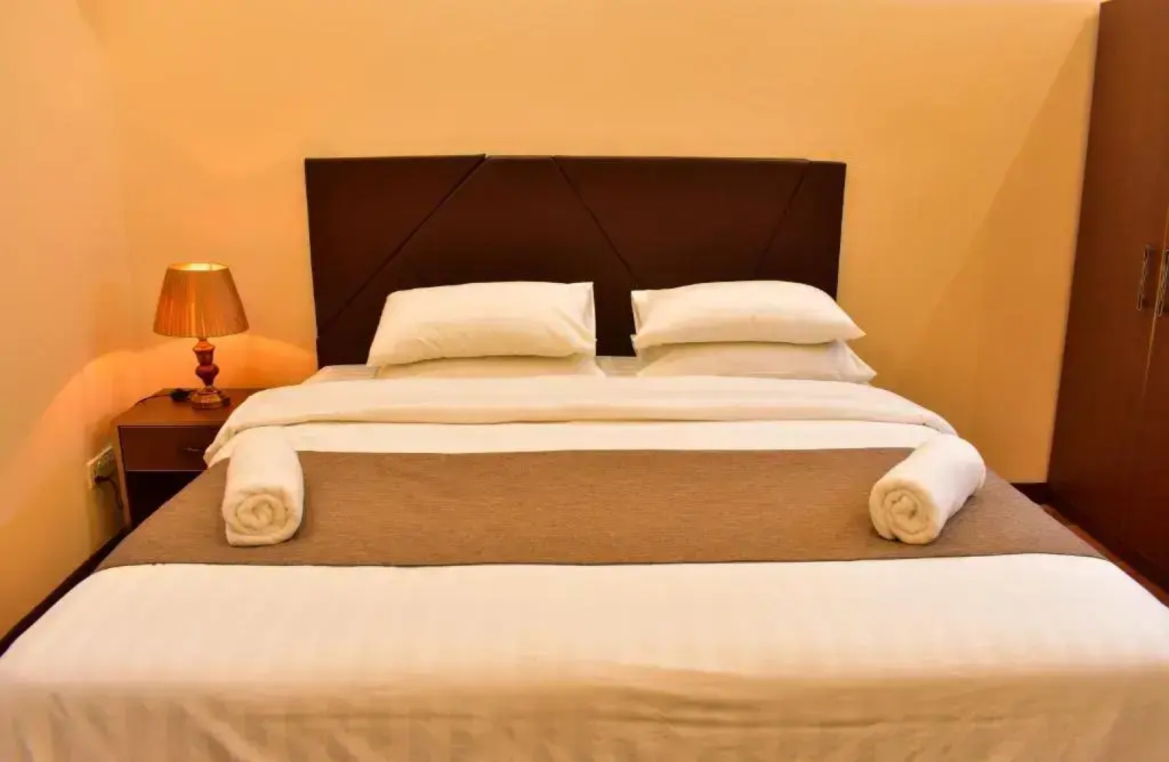 Isle Royal Inn