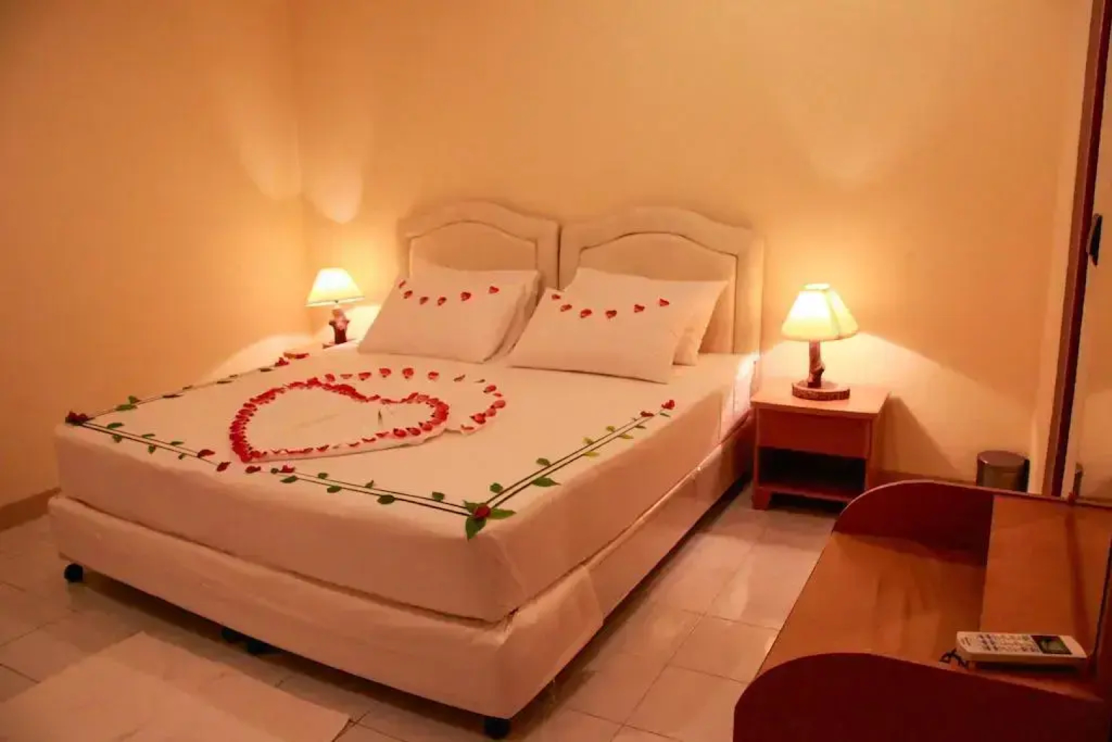 Horsburgh Island Guest House