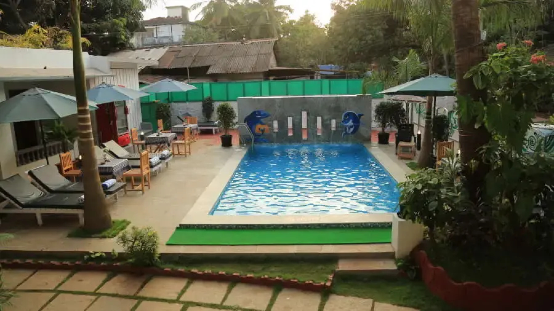 Shalom Resort