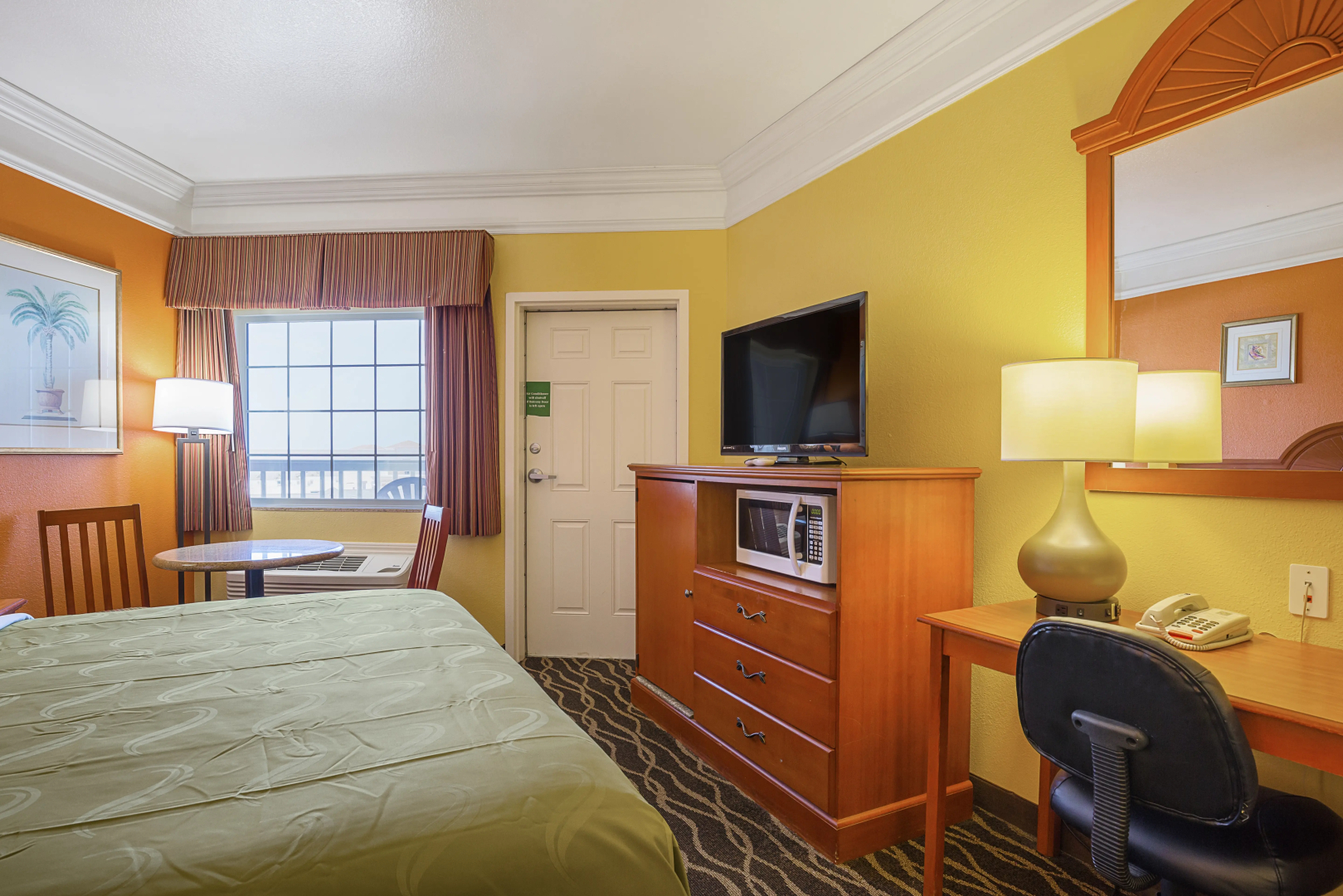 Quality Inn & Suites Galveston - Beachfront