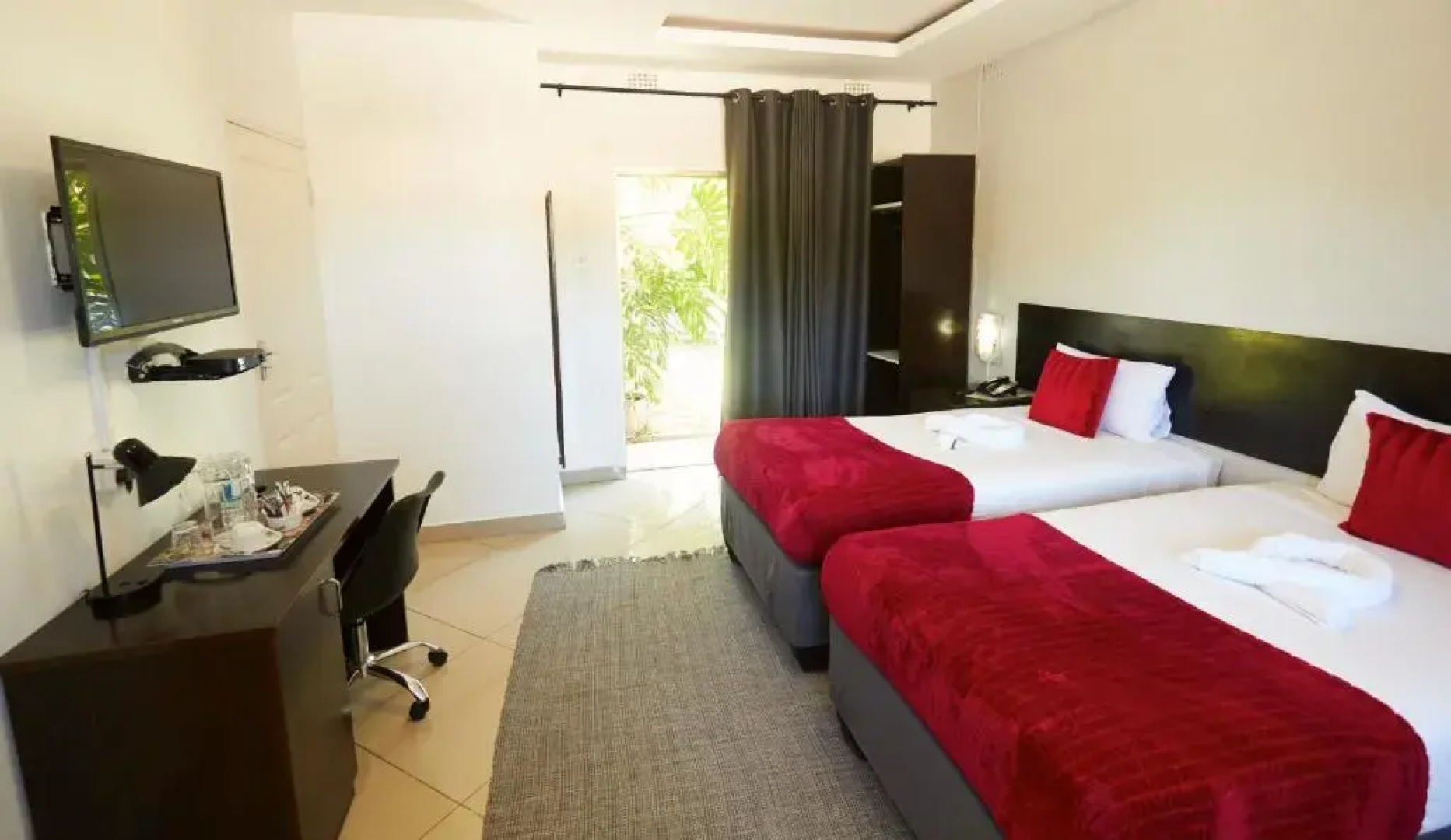 Laha Hotel