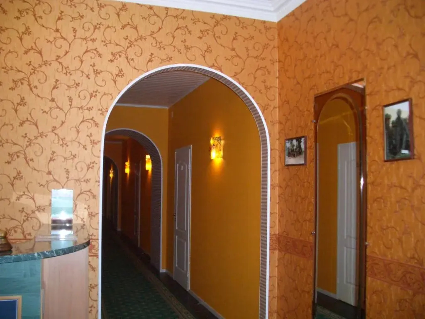 Коралл гостевой центр