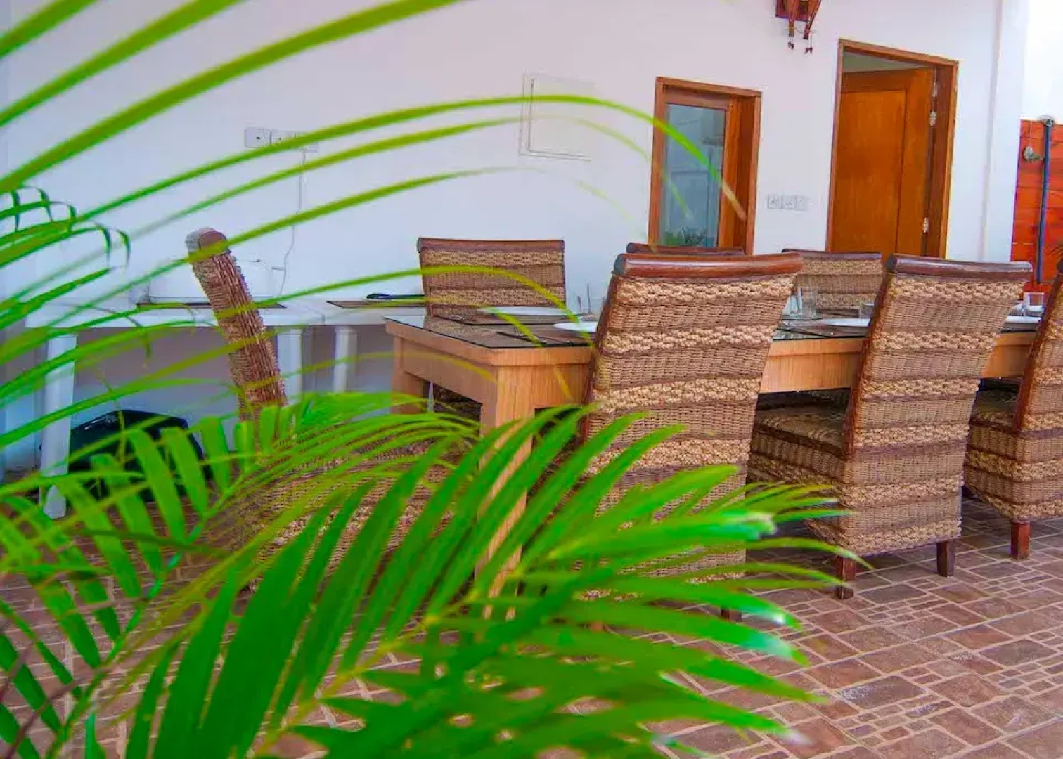 Отель Jail Break Surf Inn