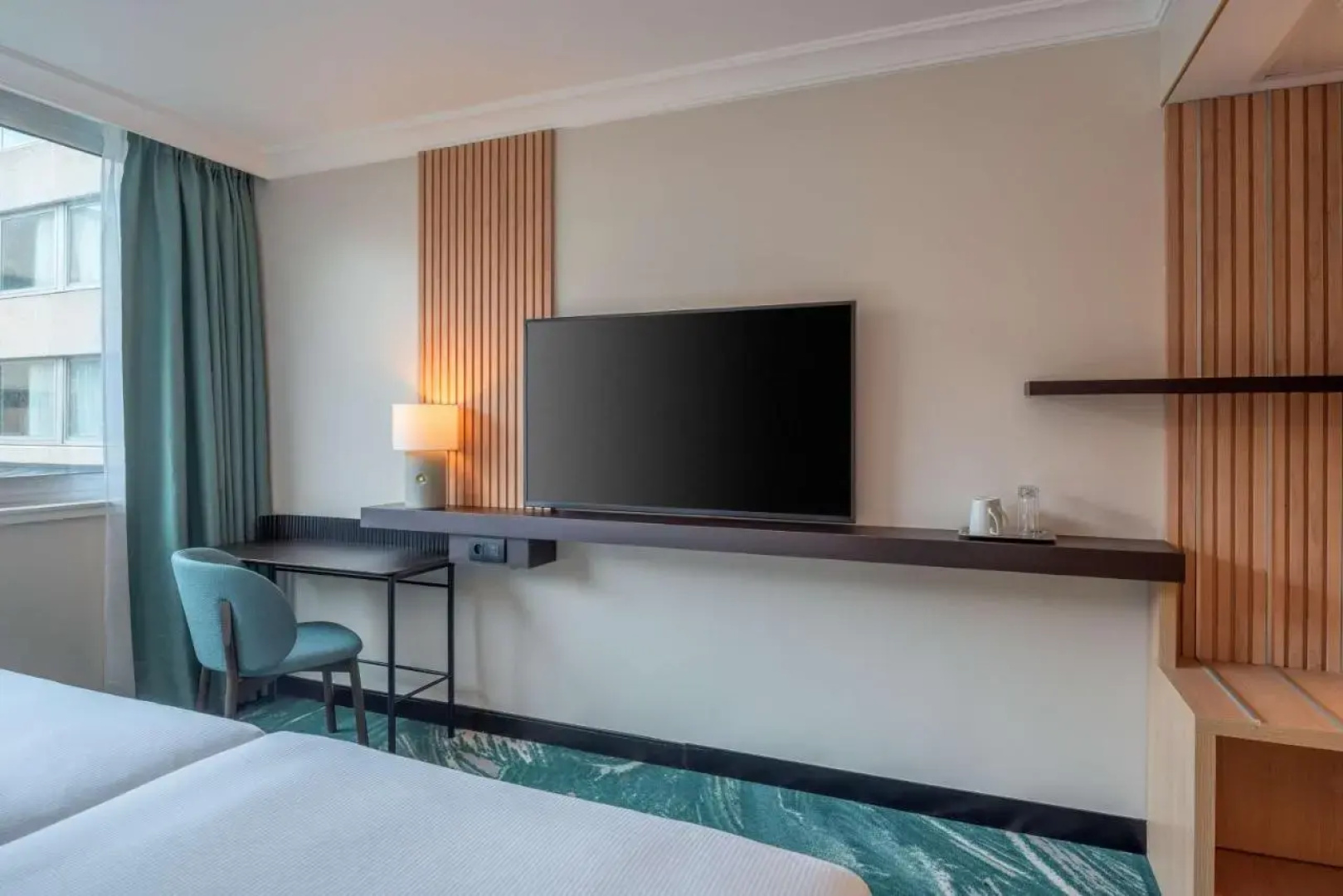 DoubleTree by Hilton Paris Bougival