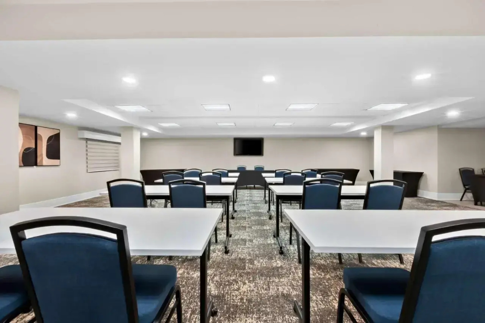 Latitude Suites Tinton Falls Eatontown/BW Premier Collection 