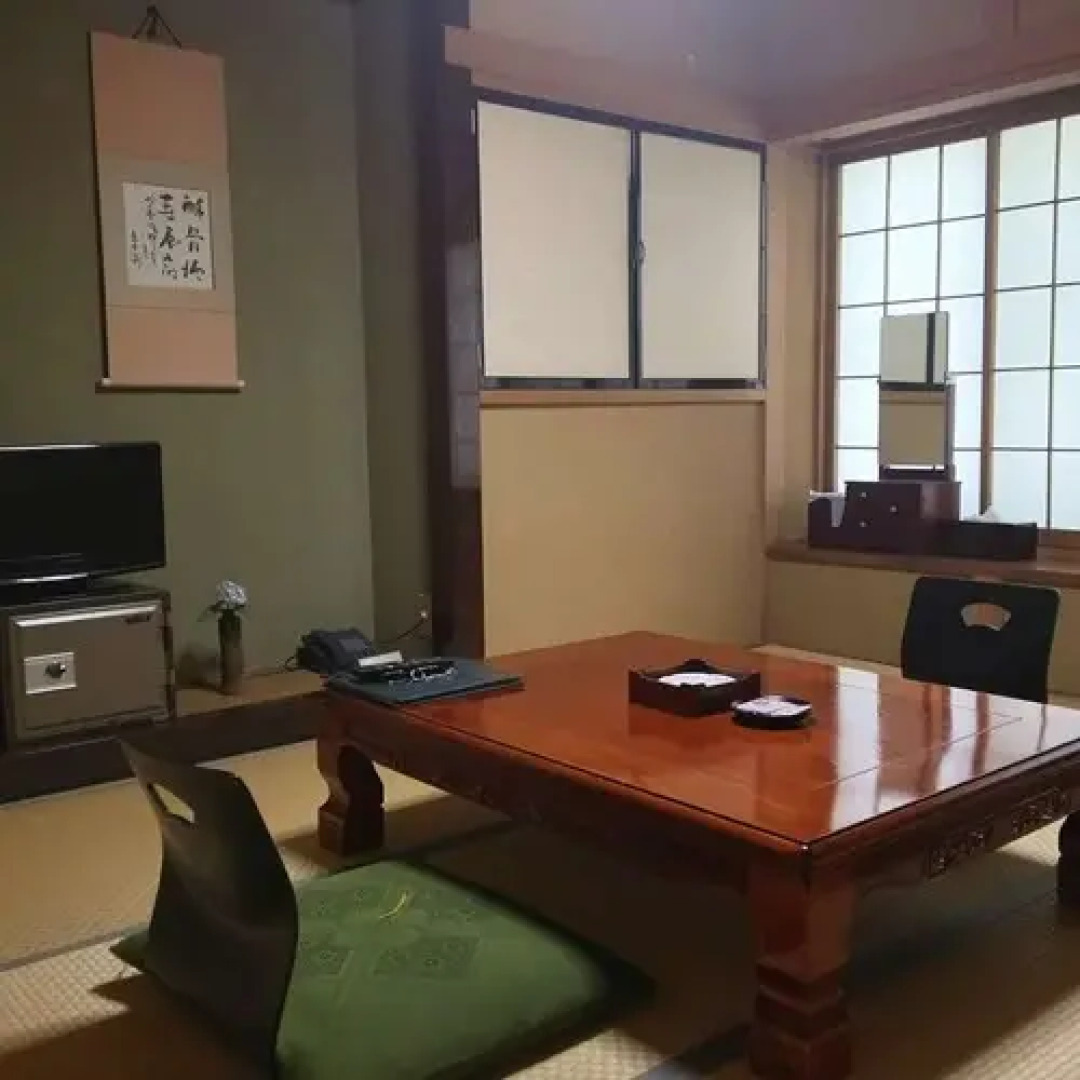 Shima Onsen Kotobukiya Ryokan