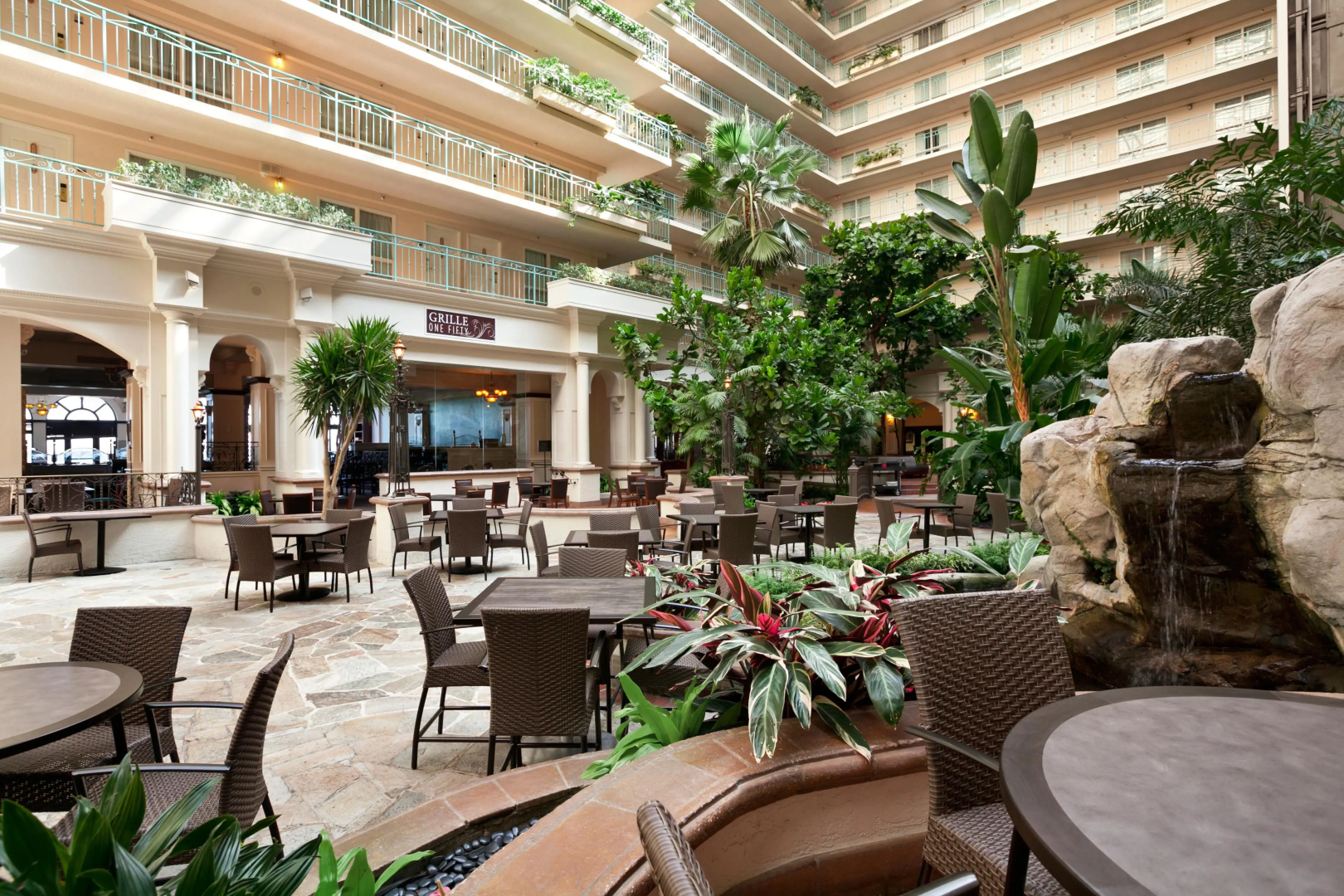 Embassy Suites by Hilton San Francisco Airport Waterfront