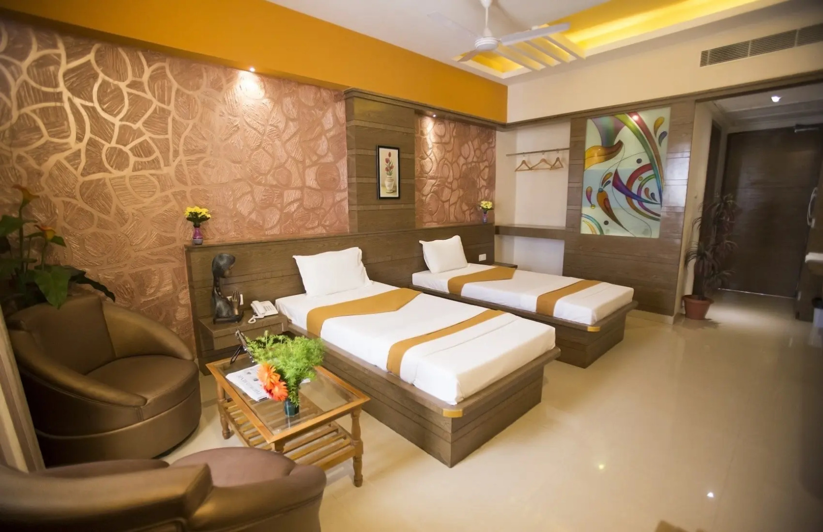 Hotel AMR EVVERGREEN