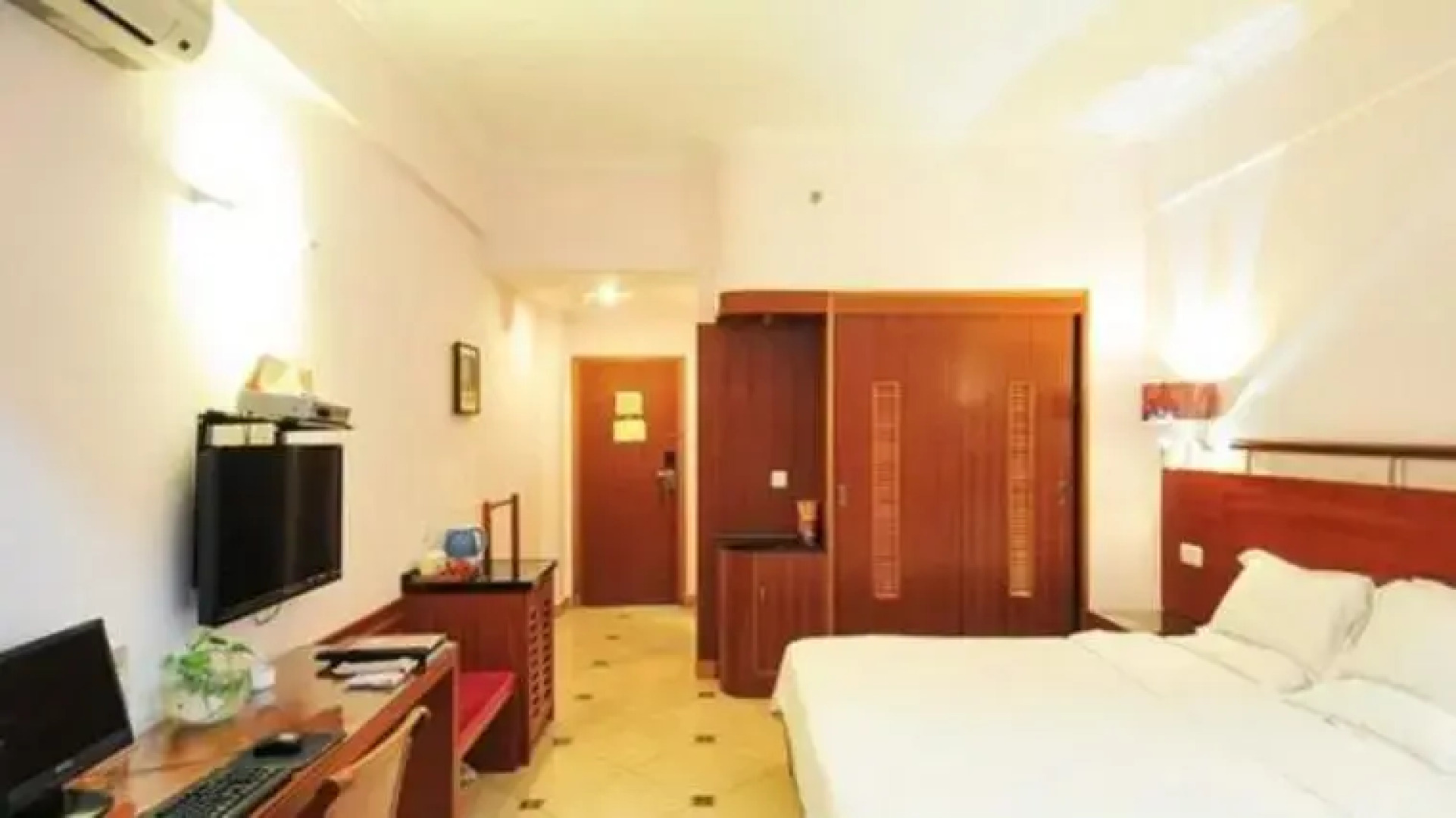 三亚黄金道大酒店