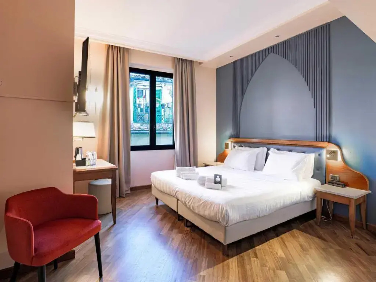 Отель B&B Hotel Firenze Laurus al Duomo