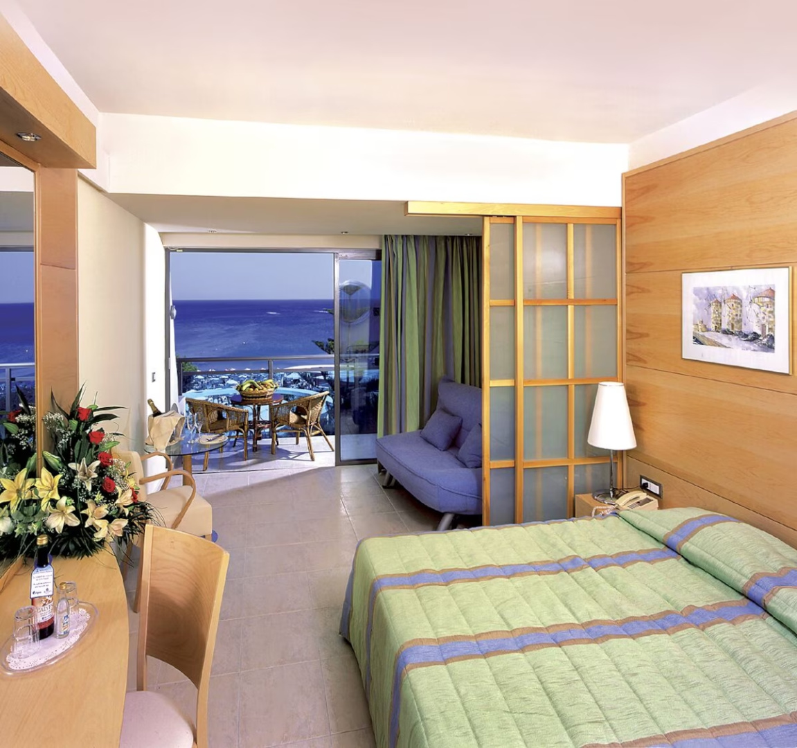 Calypso Beach Hotel