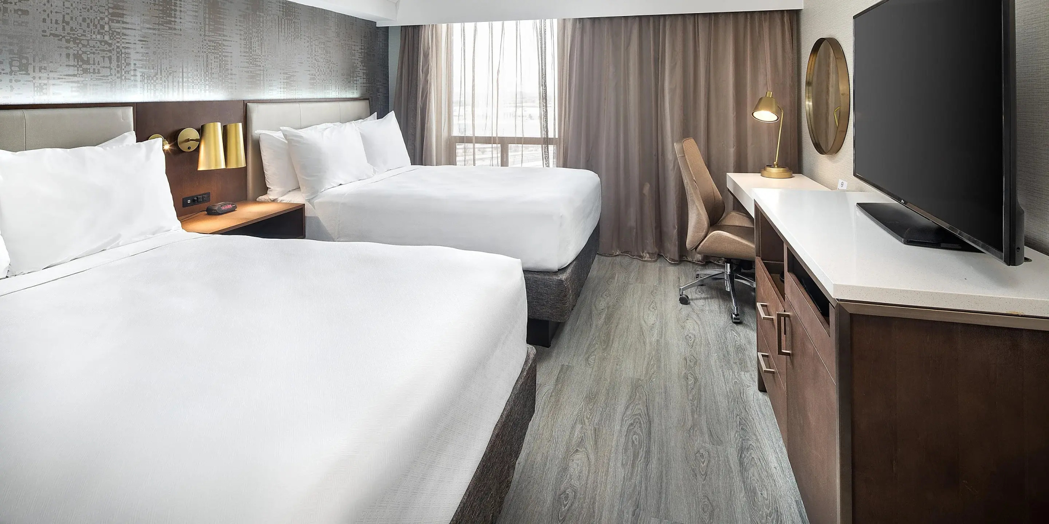 Crowne Plaza Toronto Airport by IHG