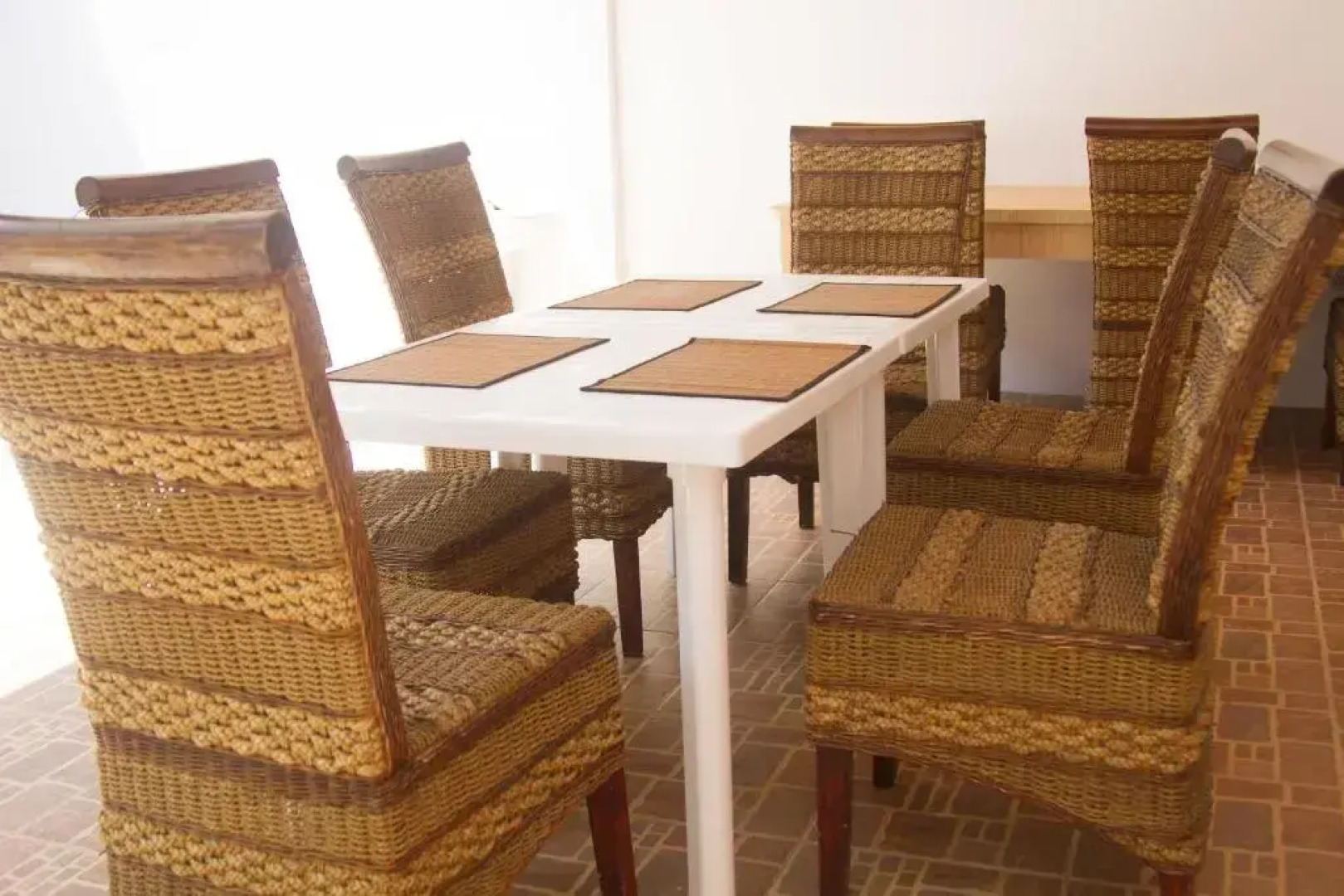 Отель Jail Break Surf Inn