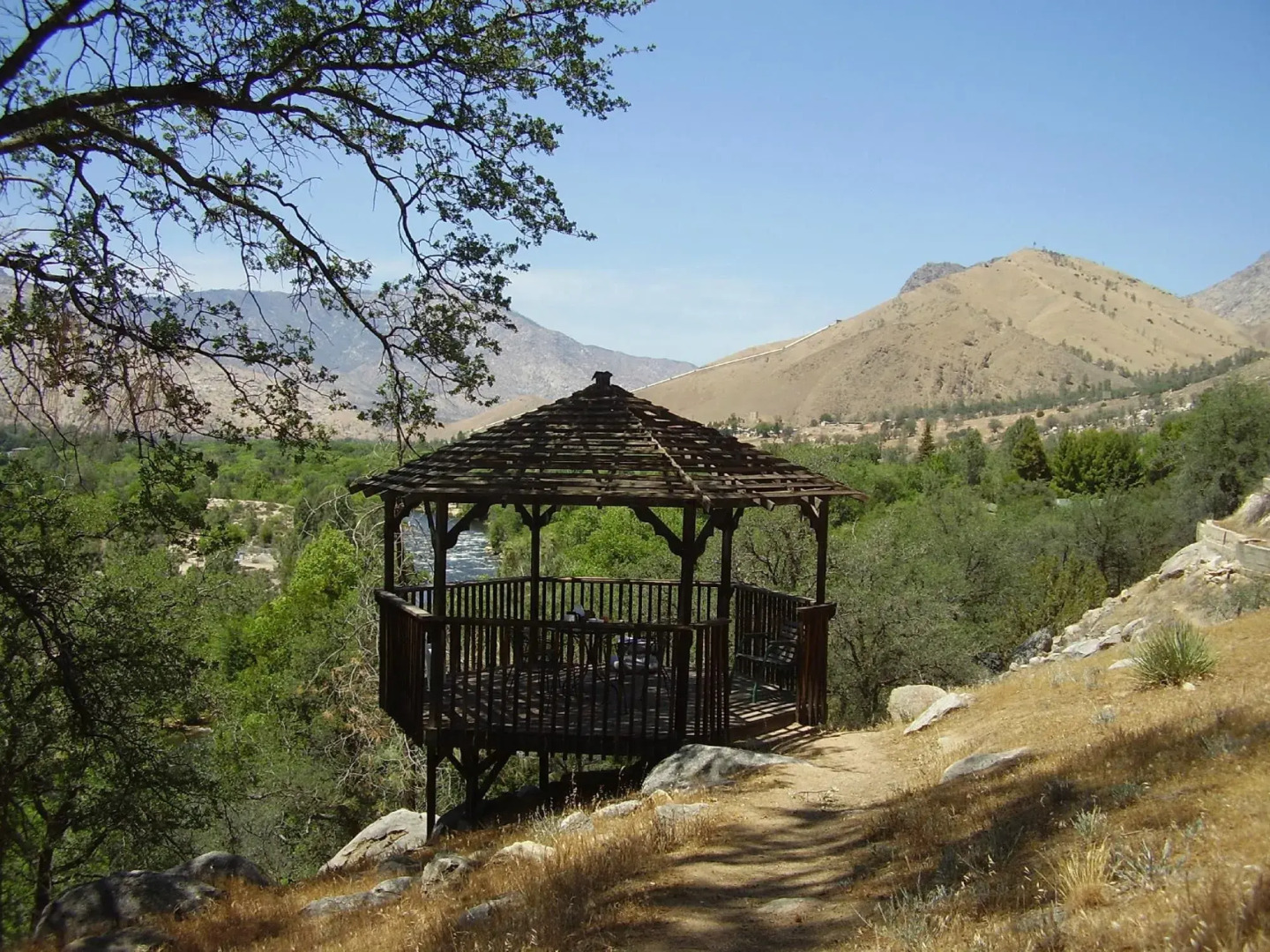 Maple S Mccambridge Lodge