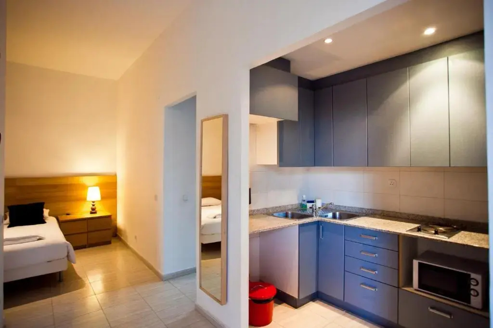 Ramblas Apartments