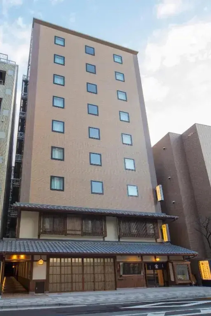 Sotetsu Fresa Inn Kyoto Shijokarasuma