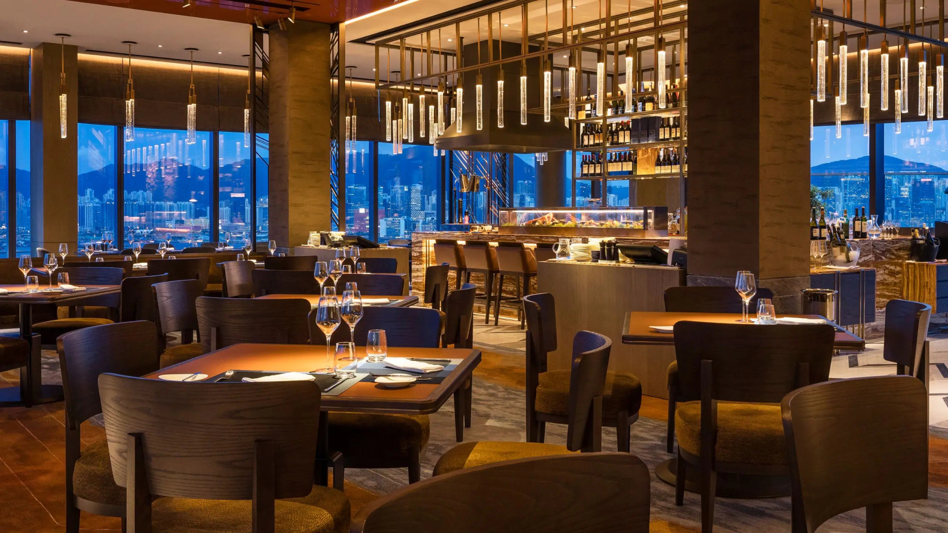 Hyatt Centric Victoria Harbour