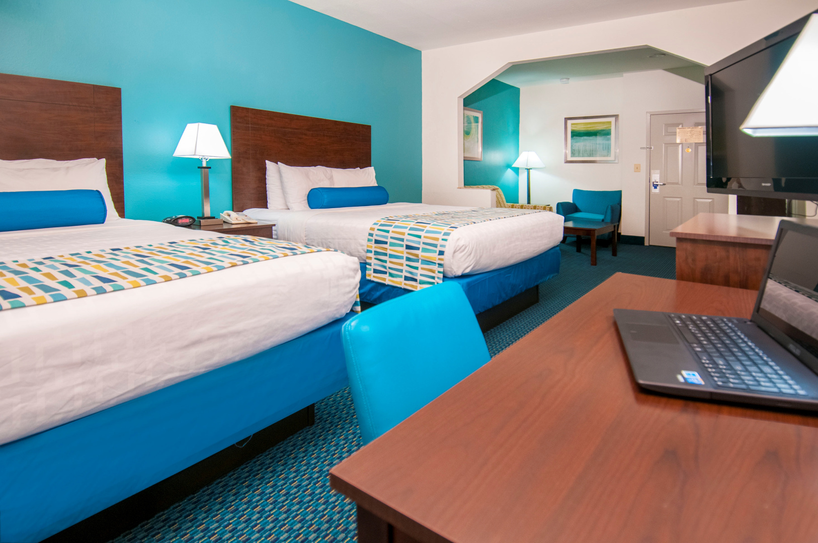 Best Western Plus Blue Angel Inn