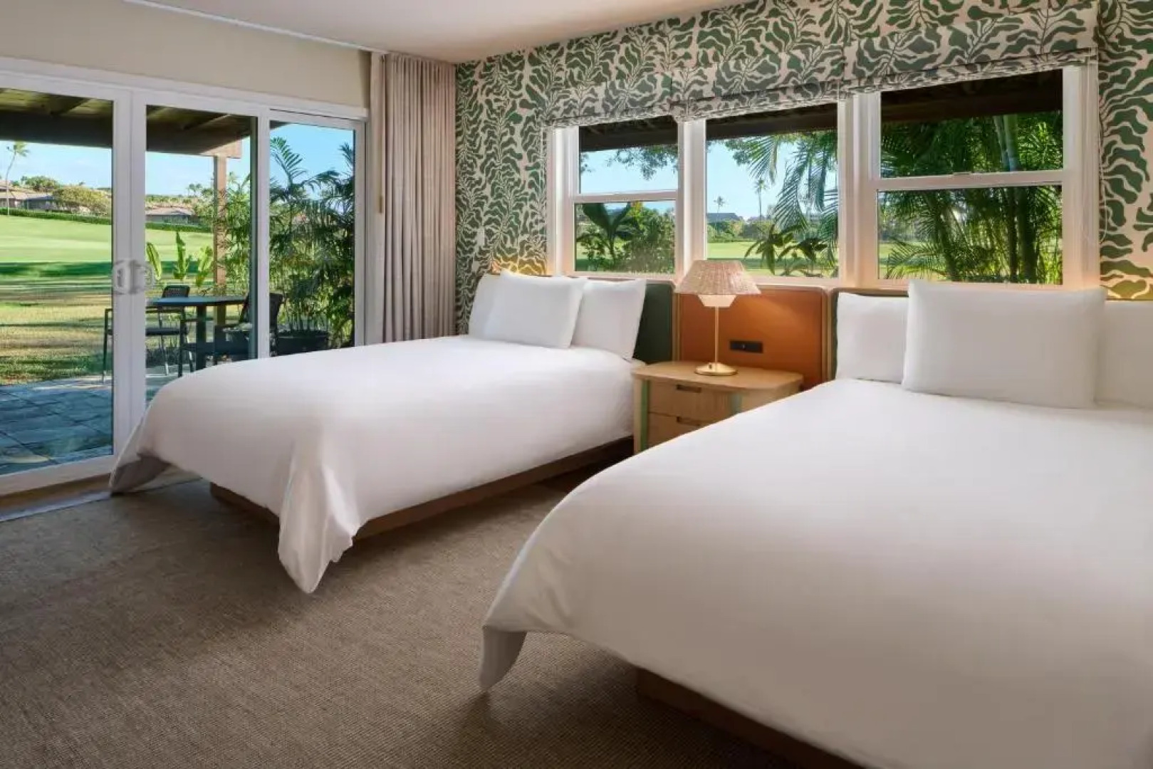 Royal Lahaina Resort & Bungalows