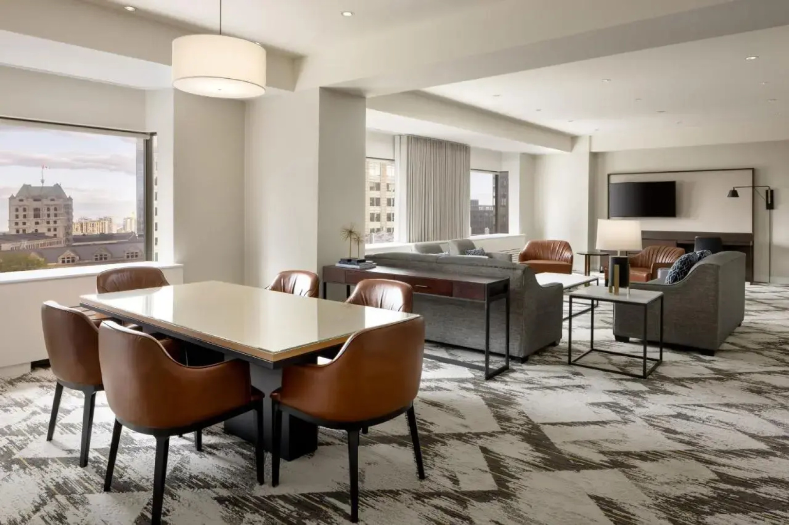 Le Centre Sheraton Montreal Hotel