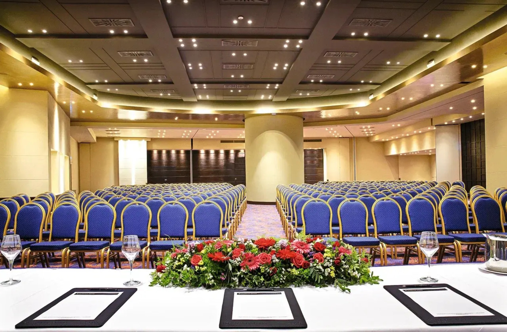 Отель Zeus Wyndham Grand Athens