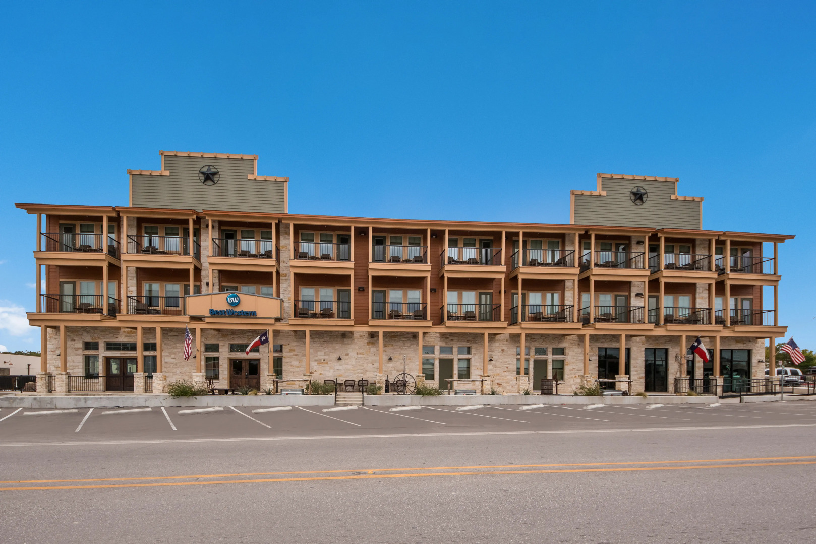 Best Western Bandera Suites & Saloon