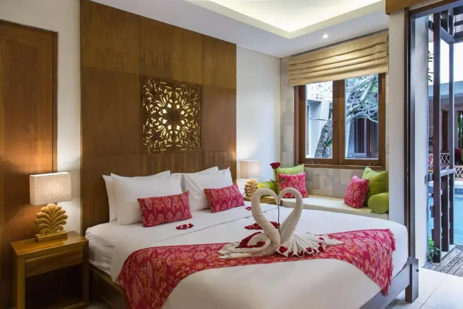 Kakul Villas & Suites