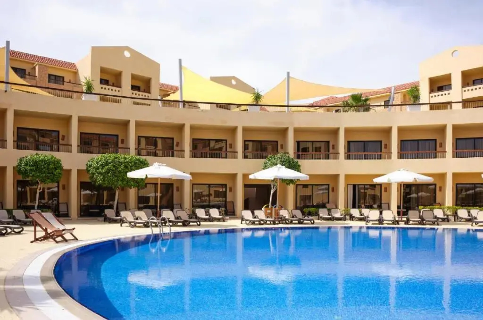 Coral Sea Aqua Club