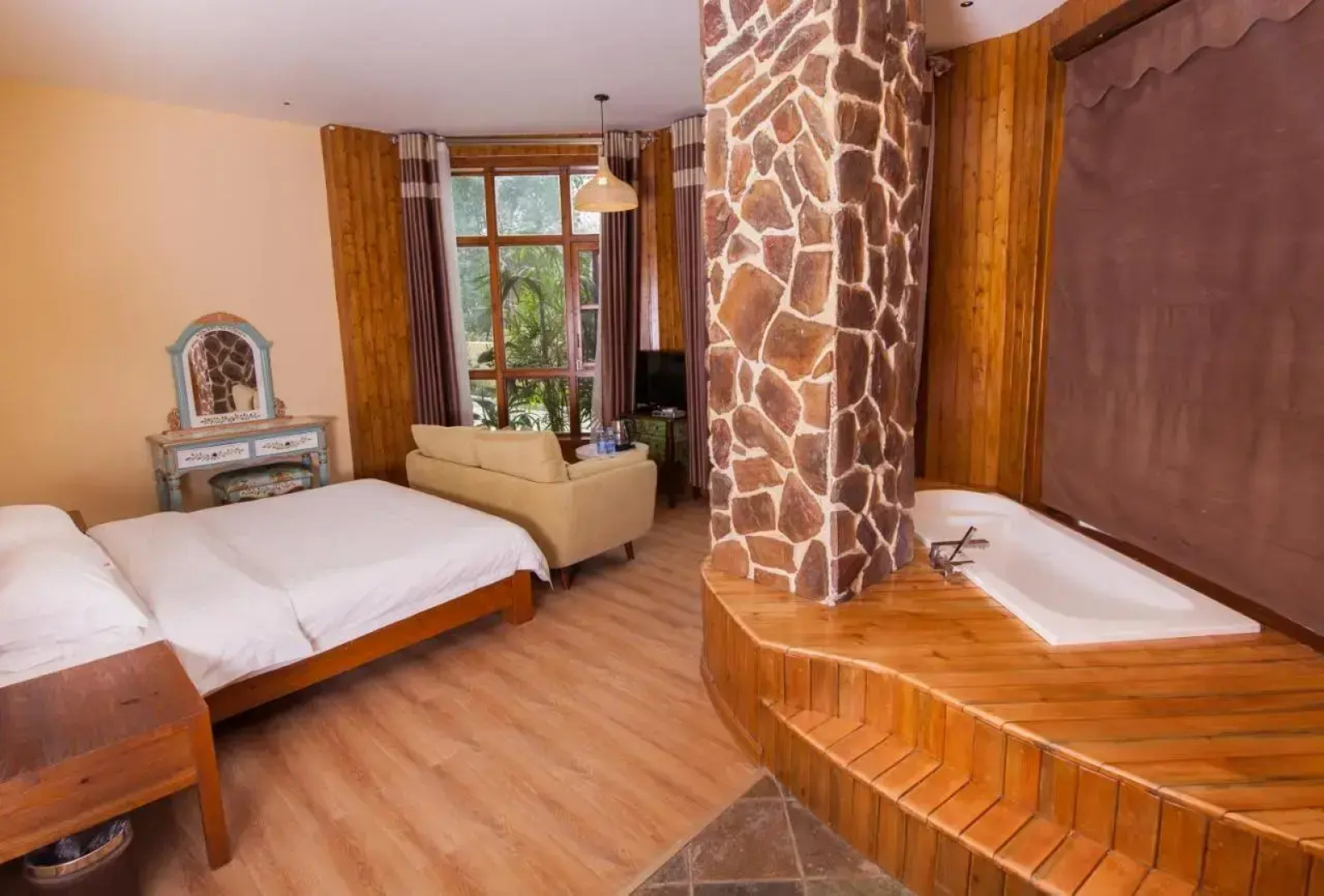 Yangshuo Coco Garden Hotel