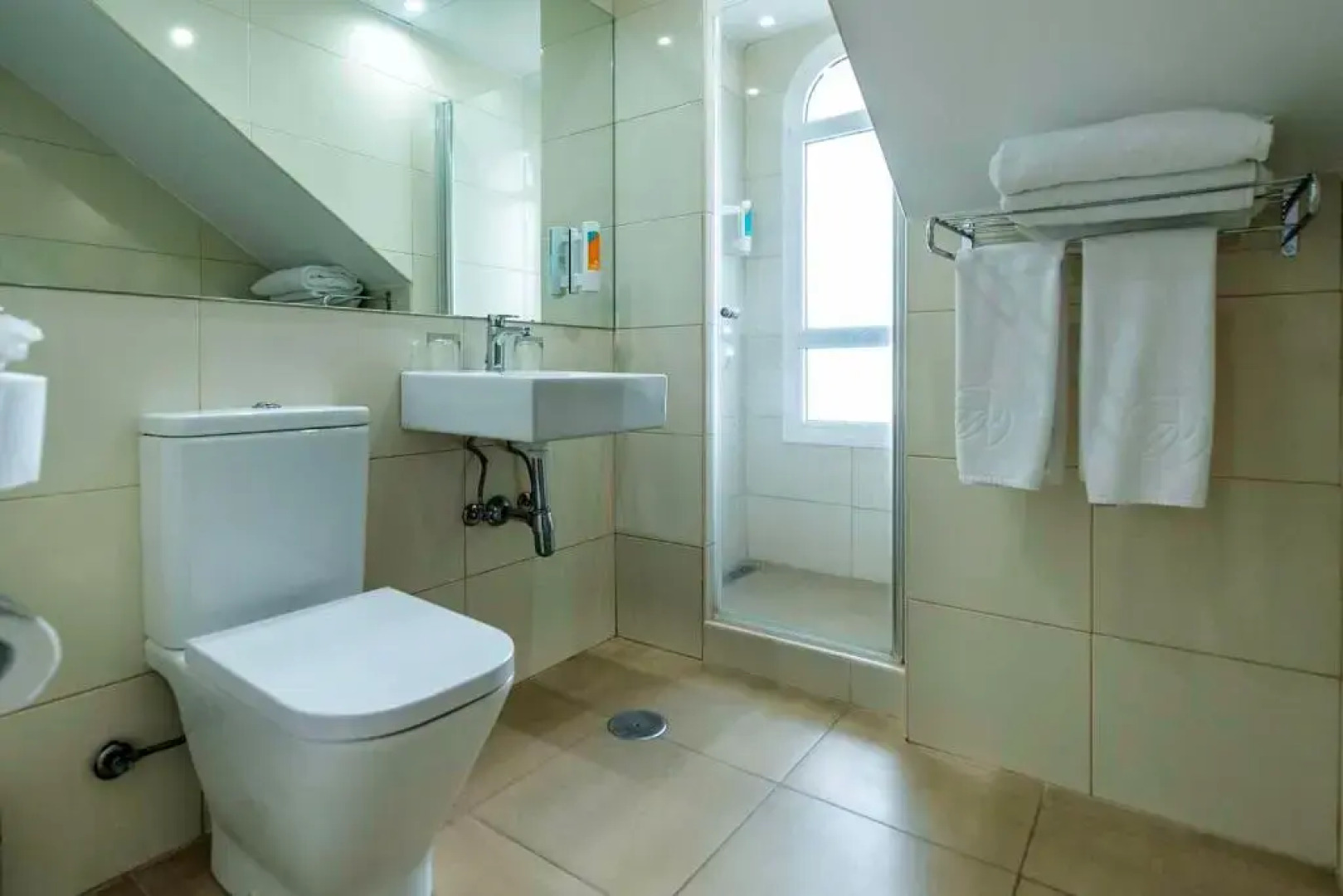 Отель Paradise Park Fun Lifestyle