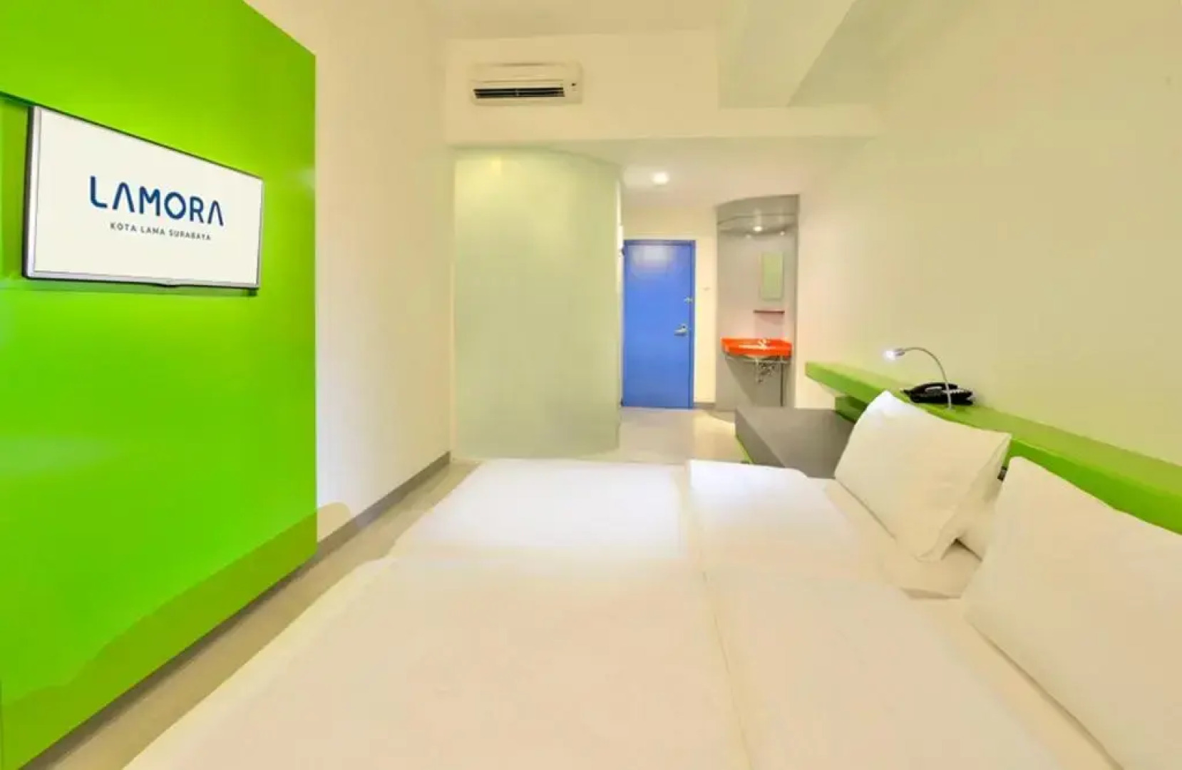 Отель Lamora Kota Lama Surabaya