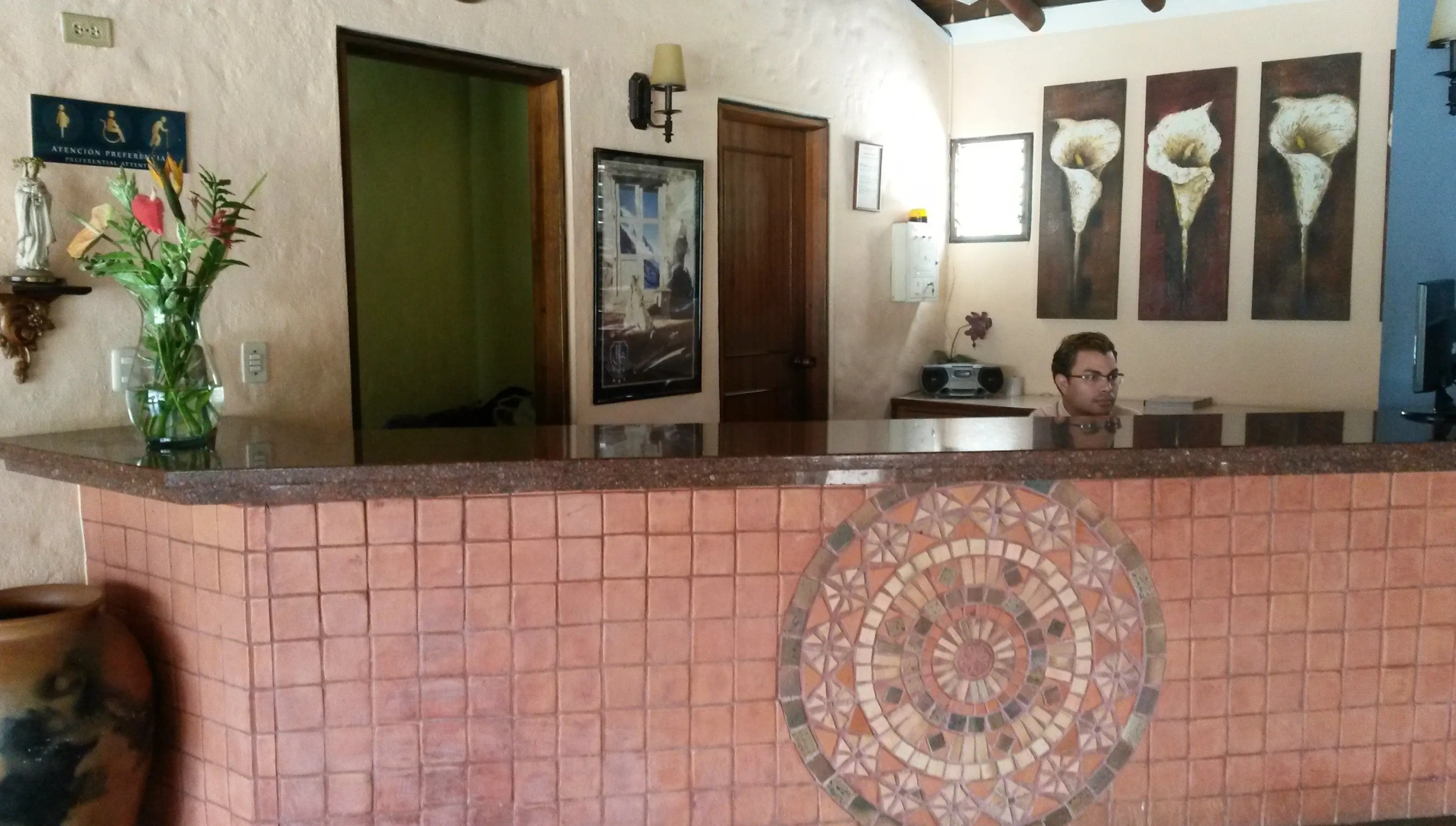 Hotel El Serrano