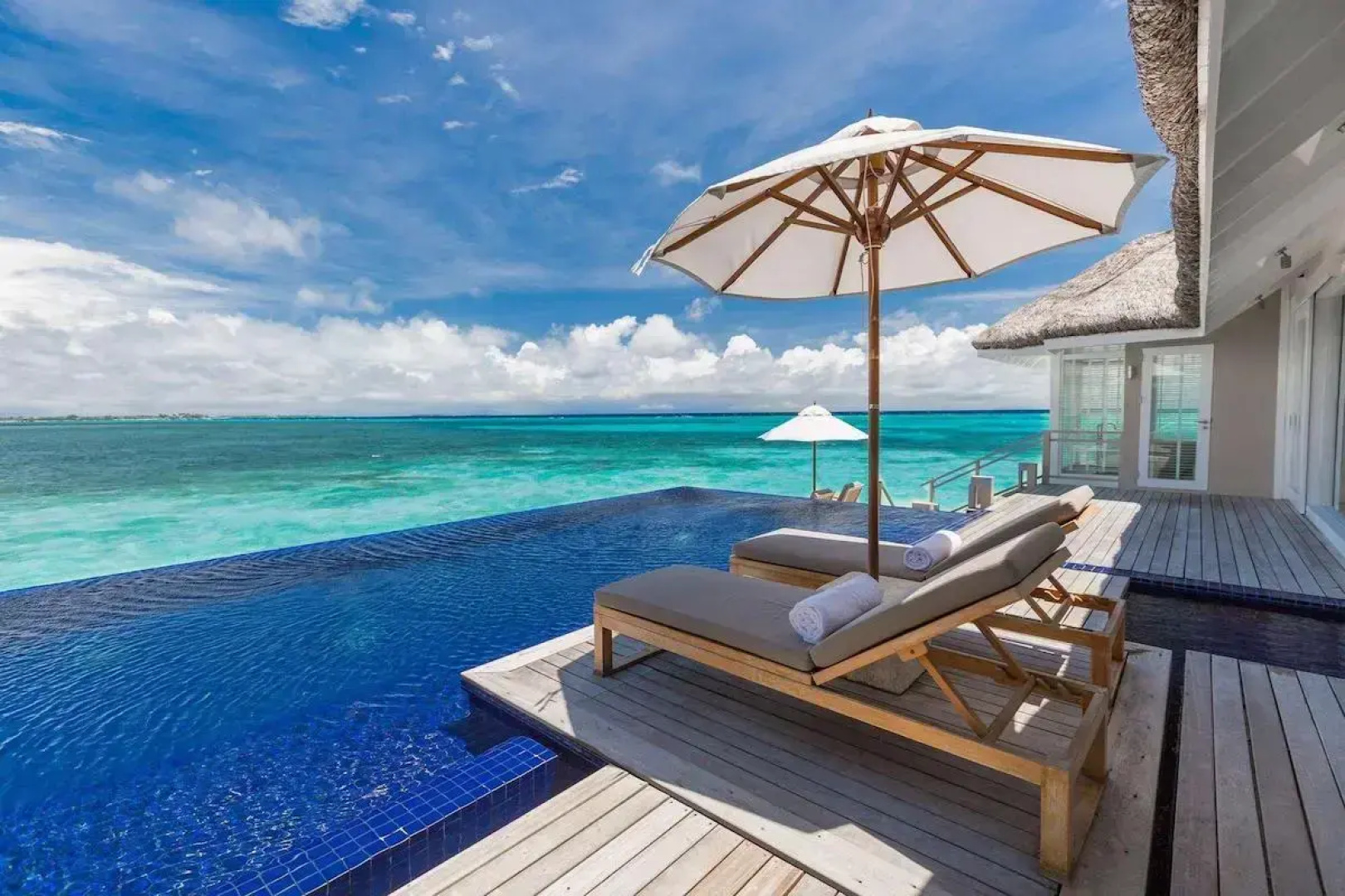 Курорт Lux South Ari Atoll 