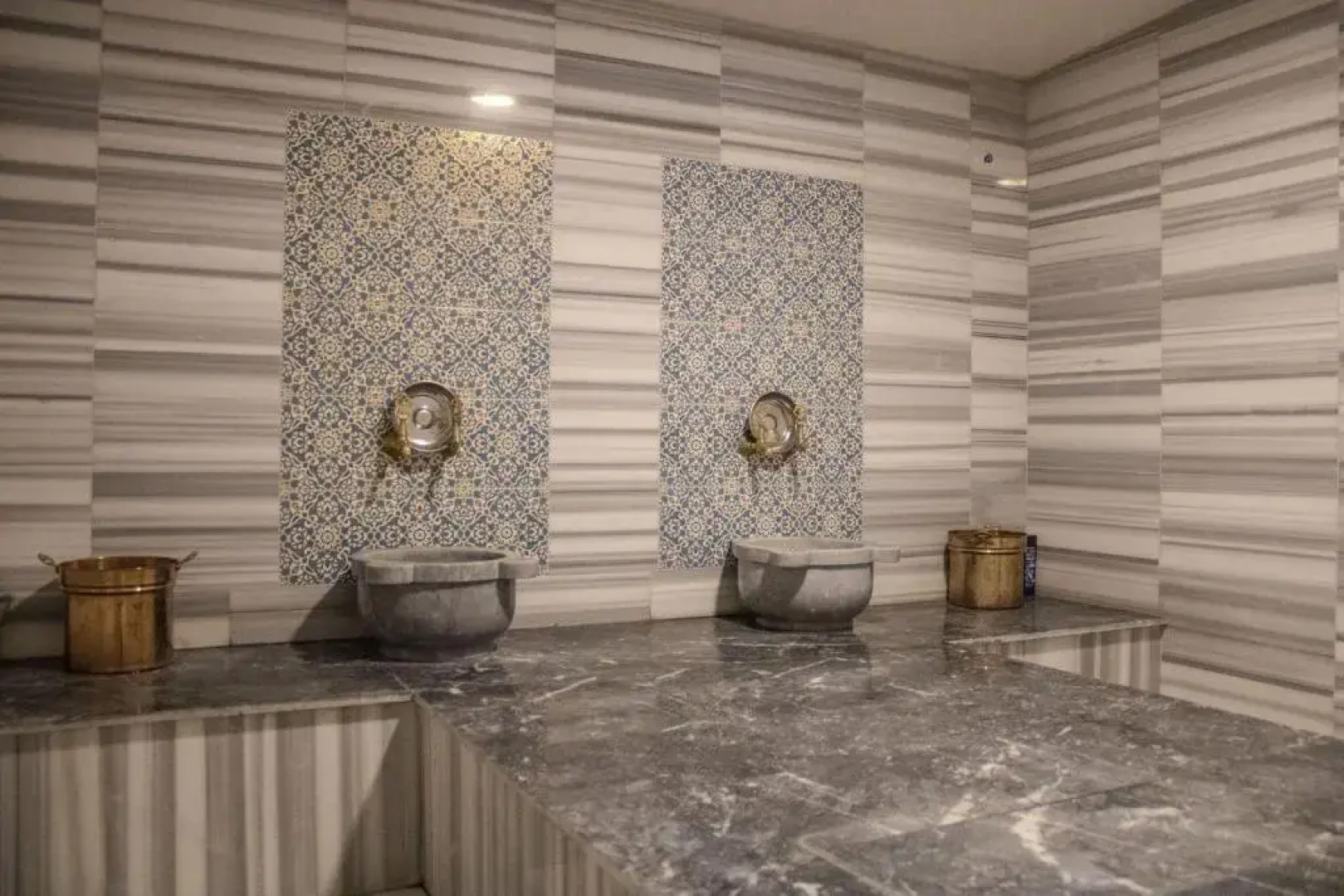 216 North Hotel & Wellness-Spa