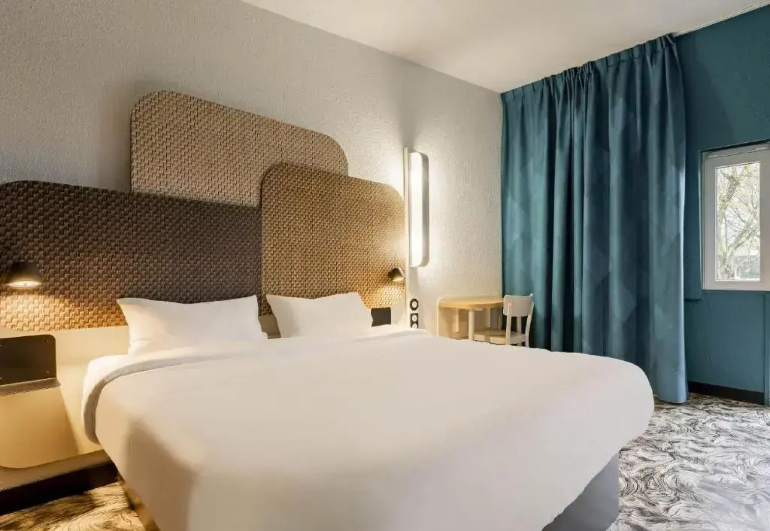 B&B HOTEL Valenciennes Sud